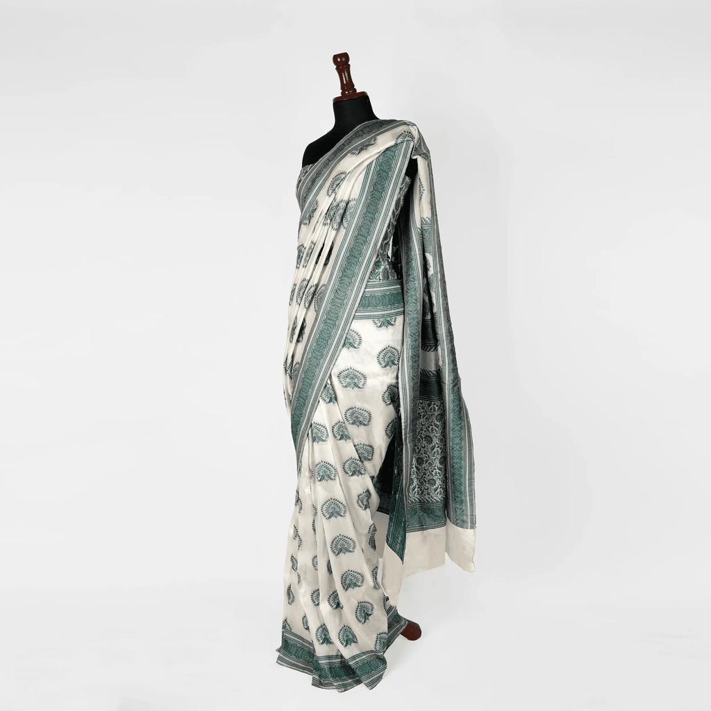 'Hania' – Peacock Bunch & Pattern Border Saree - Zahra Maham