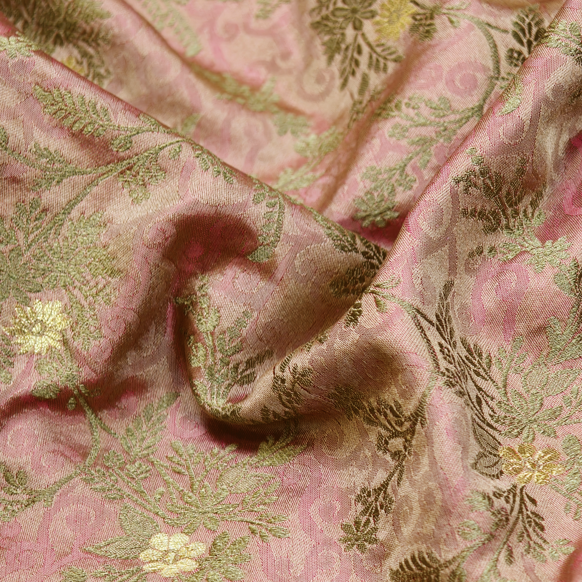 Gulistan-e-Rang – Yarn Dyed Pure Satin