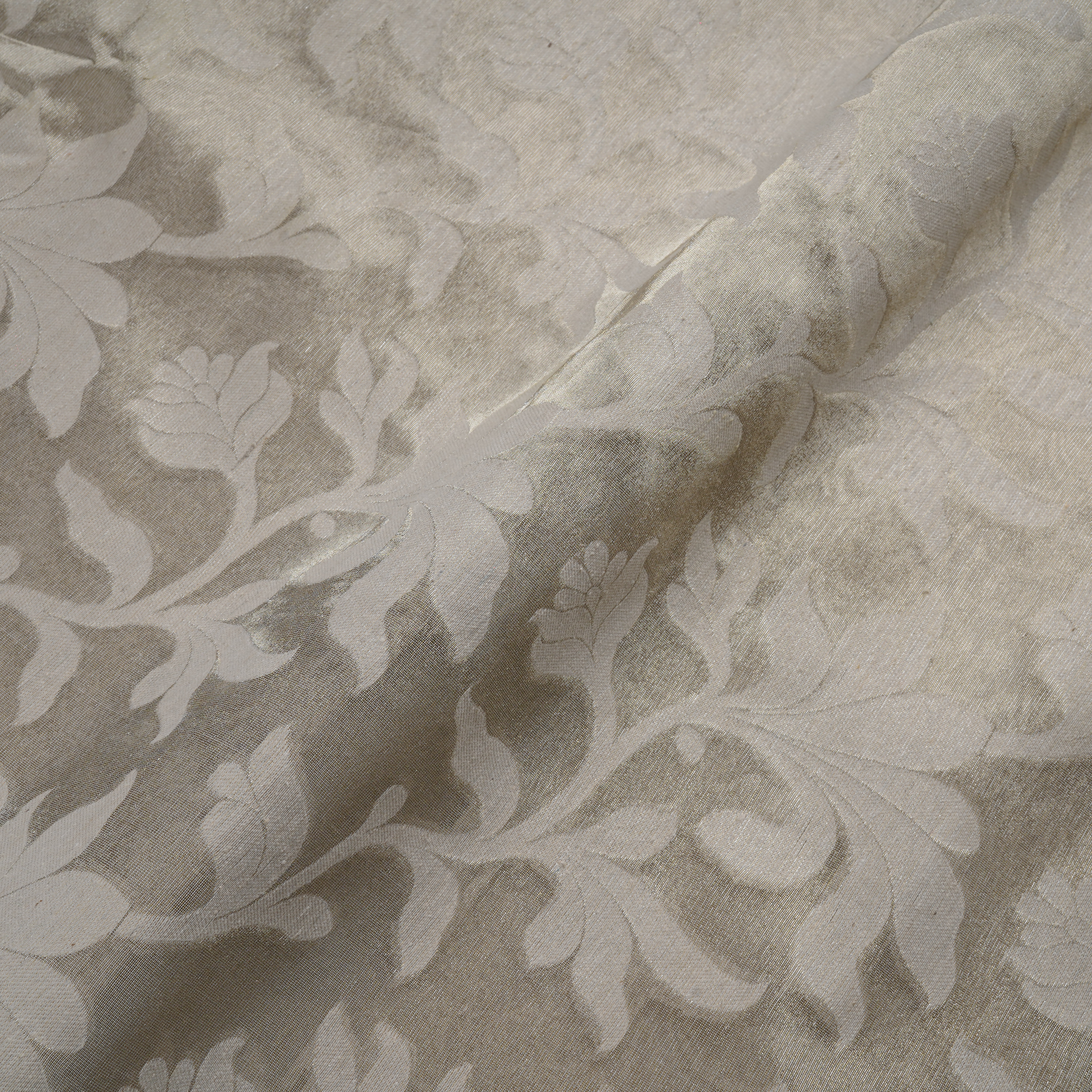 Afsana – Pure Tissue Karandi with Golden & Silver Zari