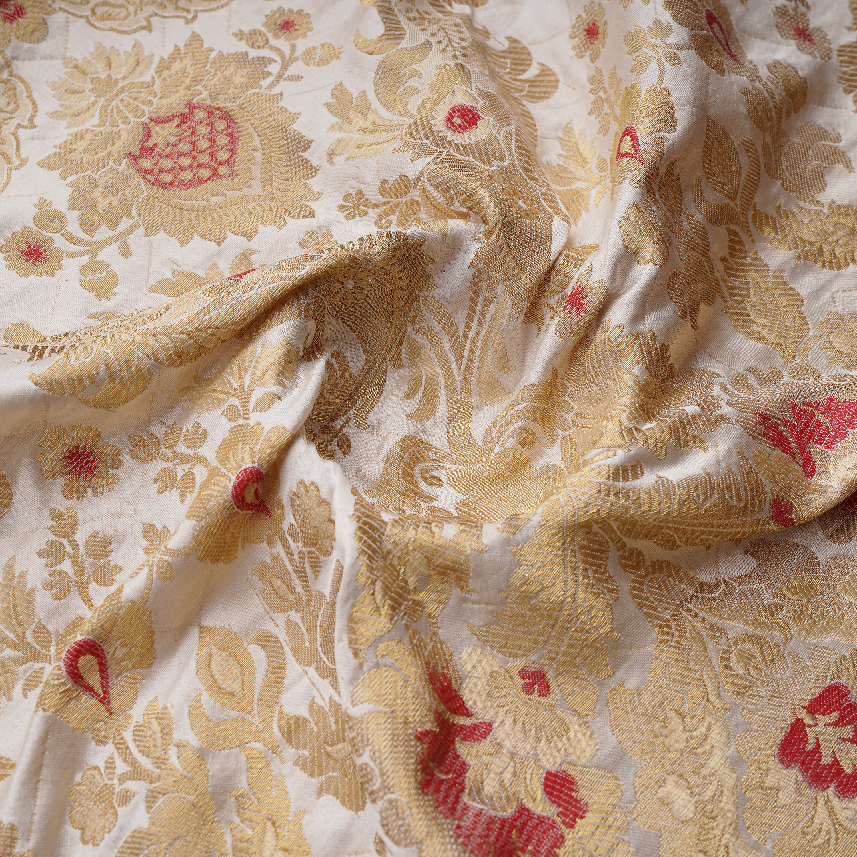 Taj-e-Naksh – Pure Katan Satin (3-Color Thread | Mughal Pattern with Golden Zari)