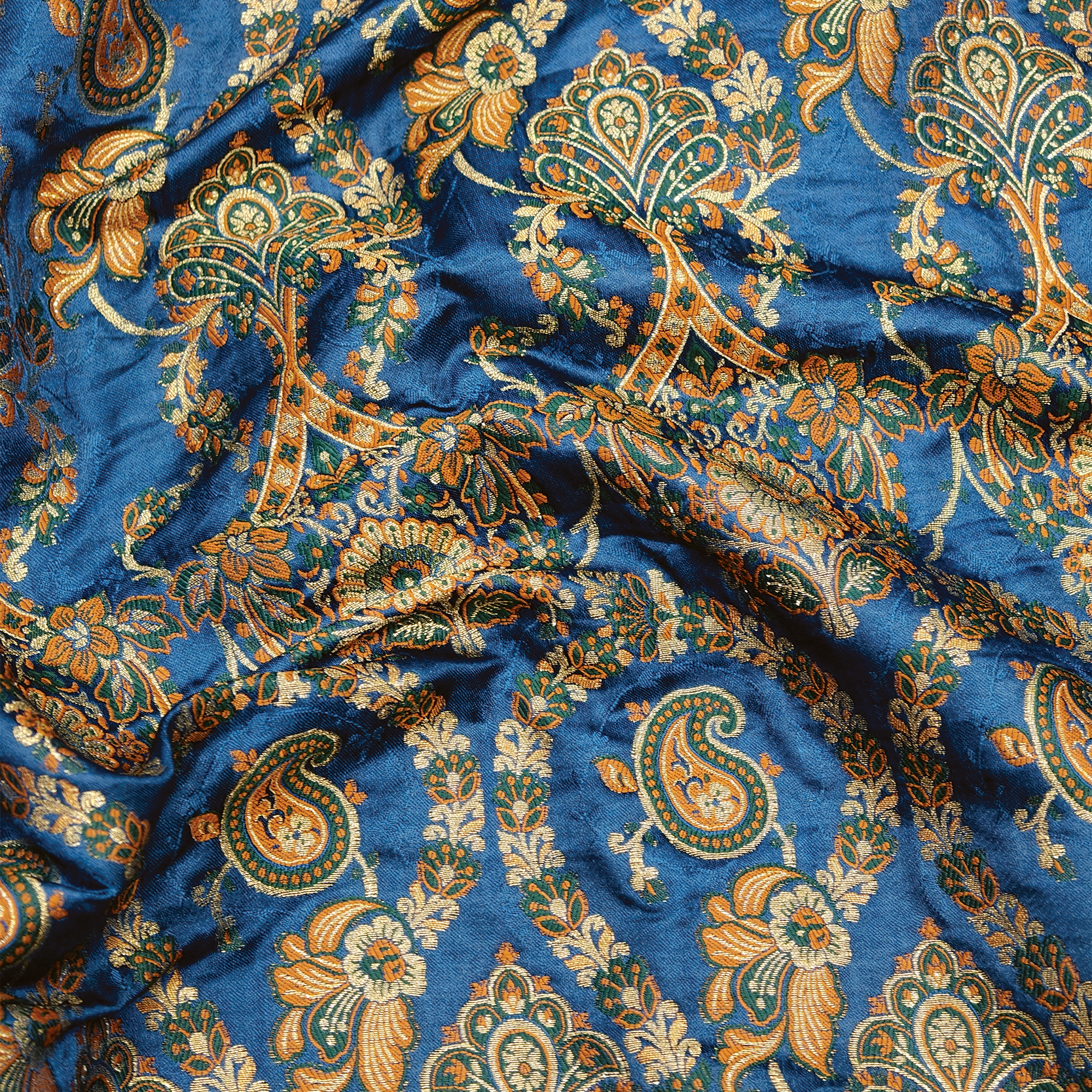 Roshnaab – Satin Jamawar (Multi-Color Thread Weave)