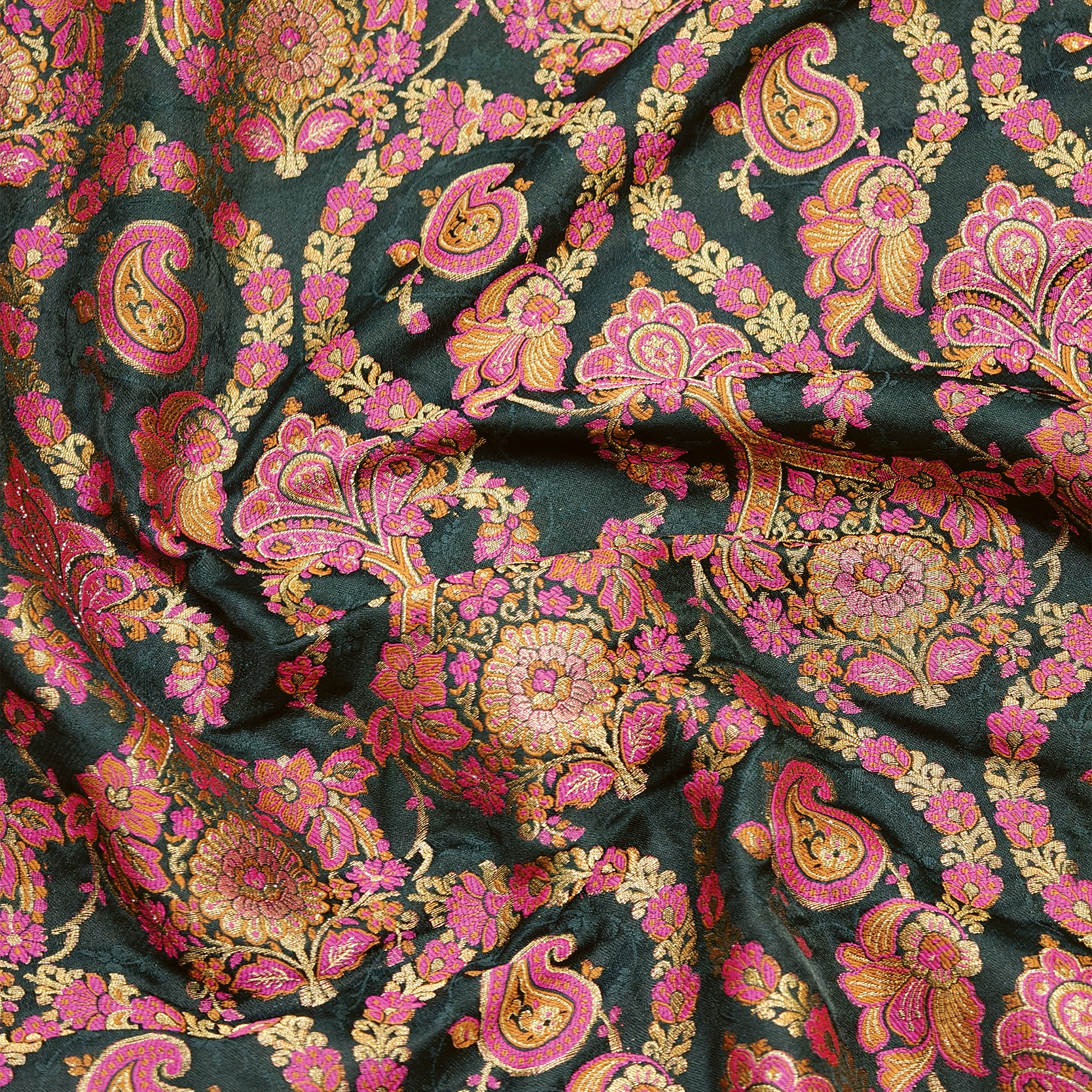 Roshnaab – Satin Jamawar (Multi-Color Thread Weave)