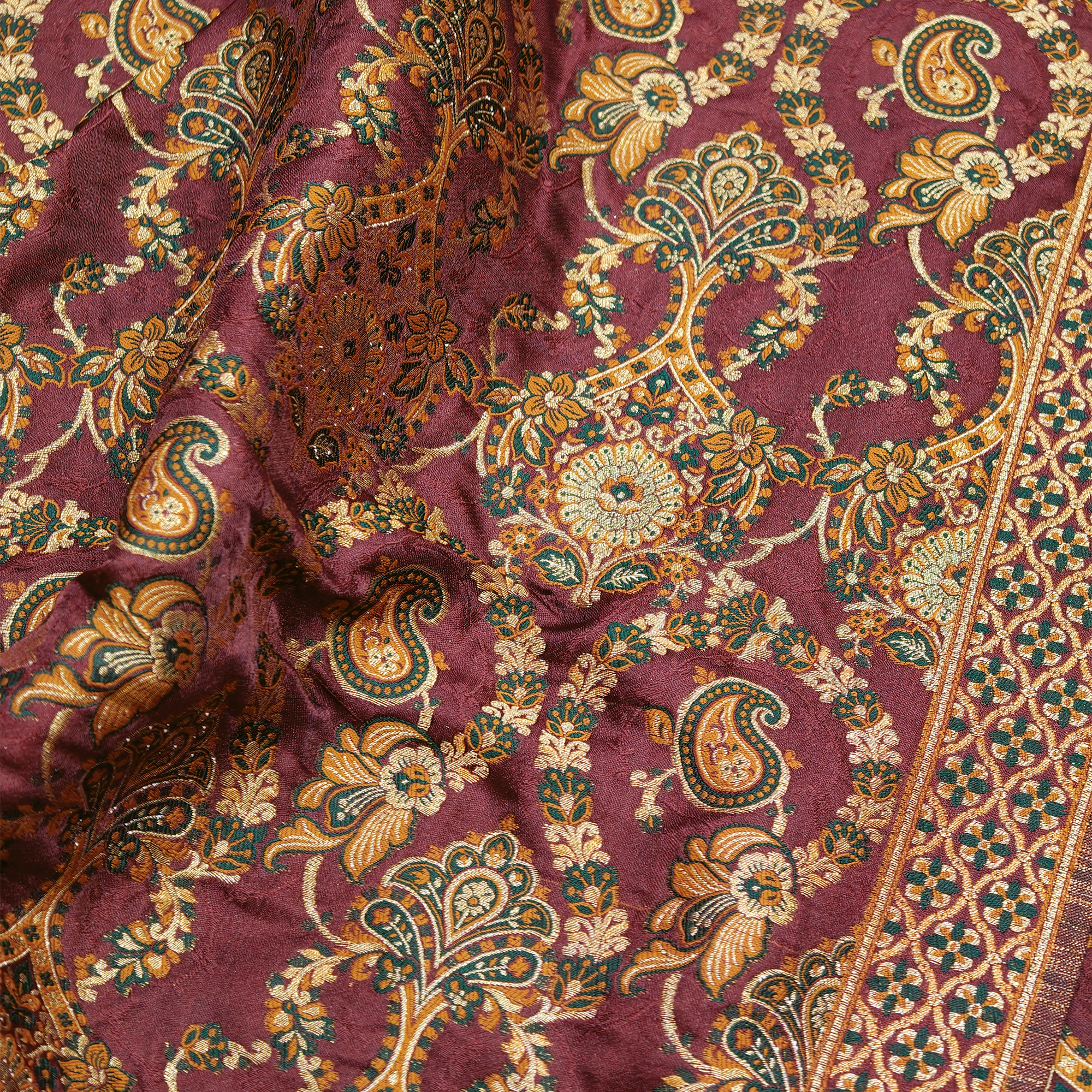 Roshnaab – Satin Jamawar (Multi-Color Thread Weave)