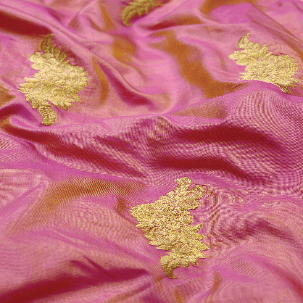 Mehr-e-Taban – Pure Katan (Dhoop Chaon Effect) Silk with Mughal Bunch