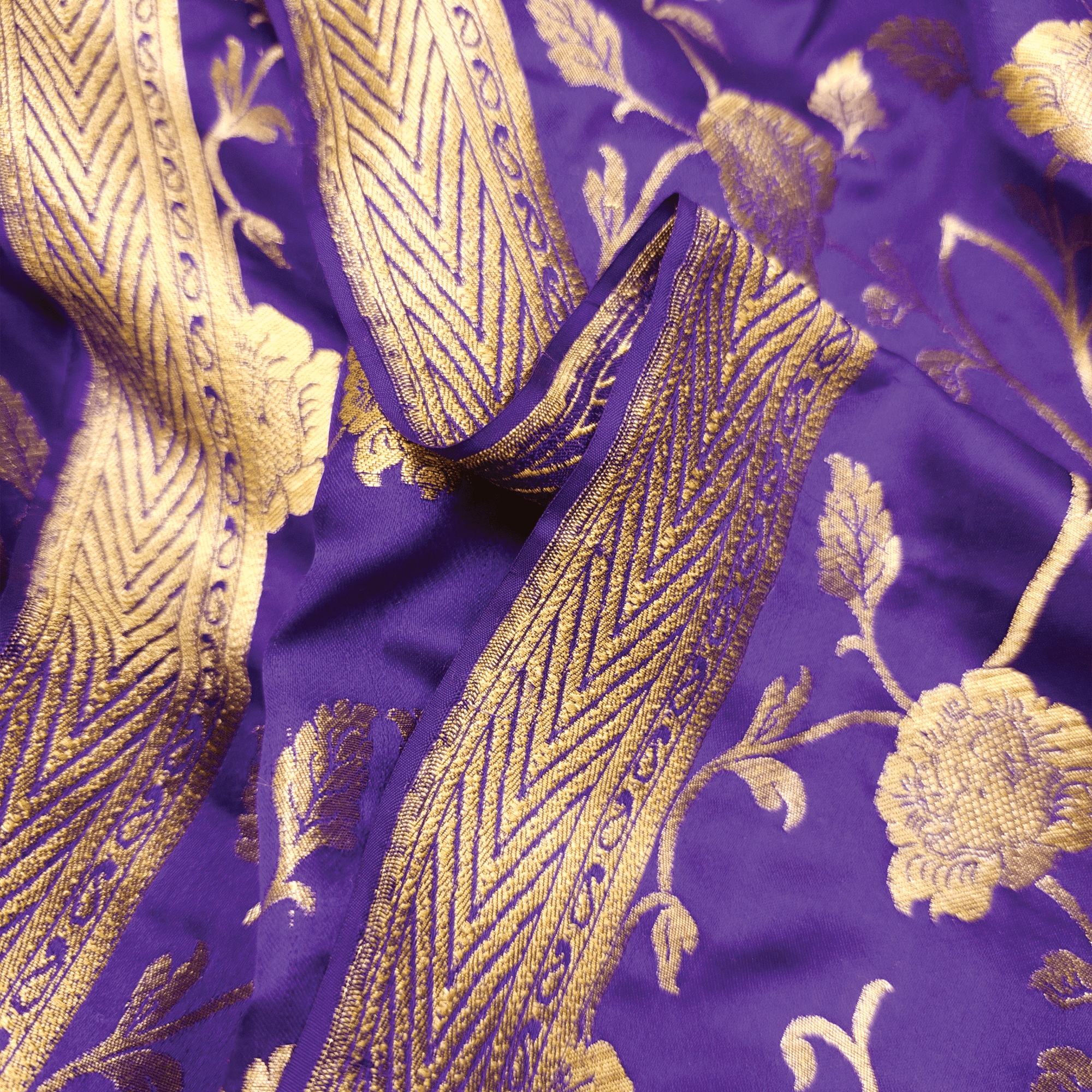 Lams-e-Noor – Pure Katan Satin Silk Floral Jaal Fabric - Zahra Maham