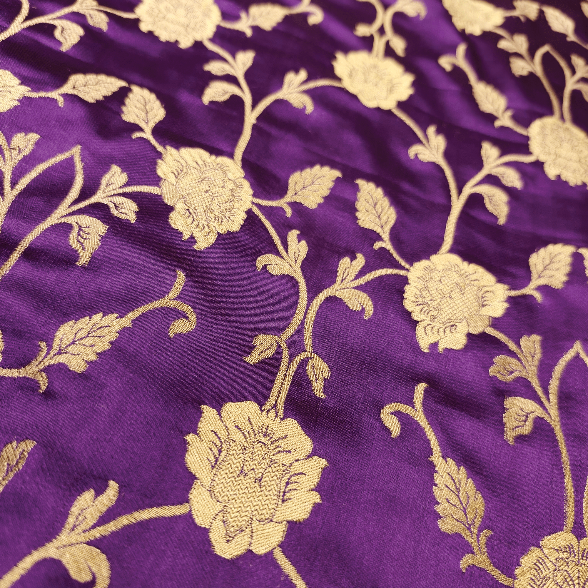 Lams-e-Noor – Pure Katan Satin Silk Floral Jaal Fabric - Zahra Maham
