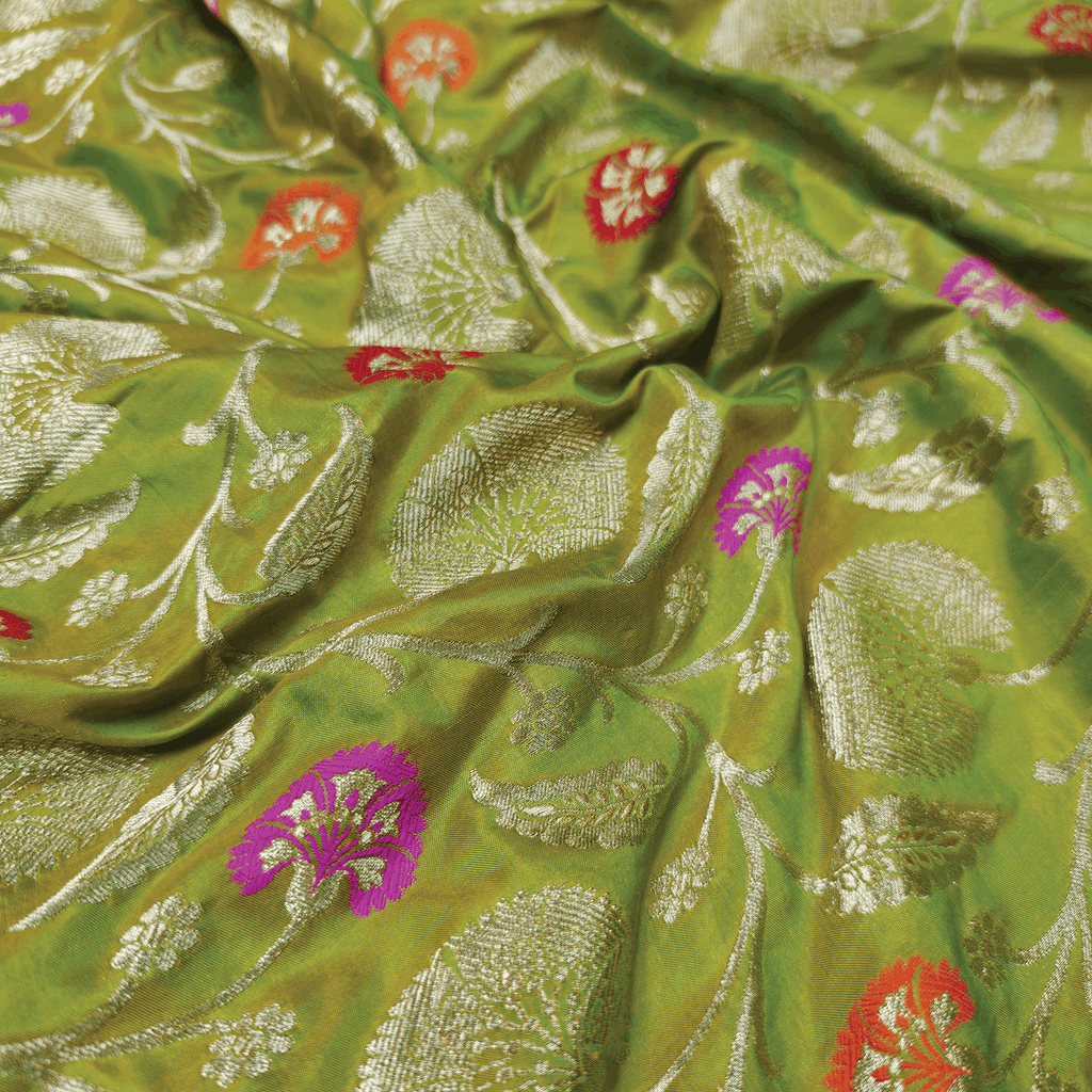 Guljaal-e-Khaalis (Green) – Pure Katan Silk Floral Jaal