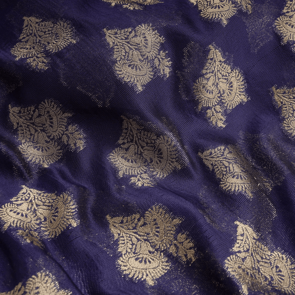 Mehwar – Loom Net Fabric with Golden Zari Bunch - Zahra Maham