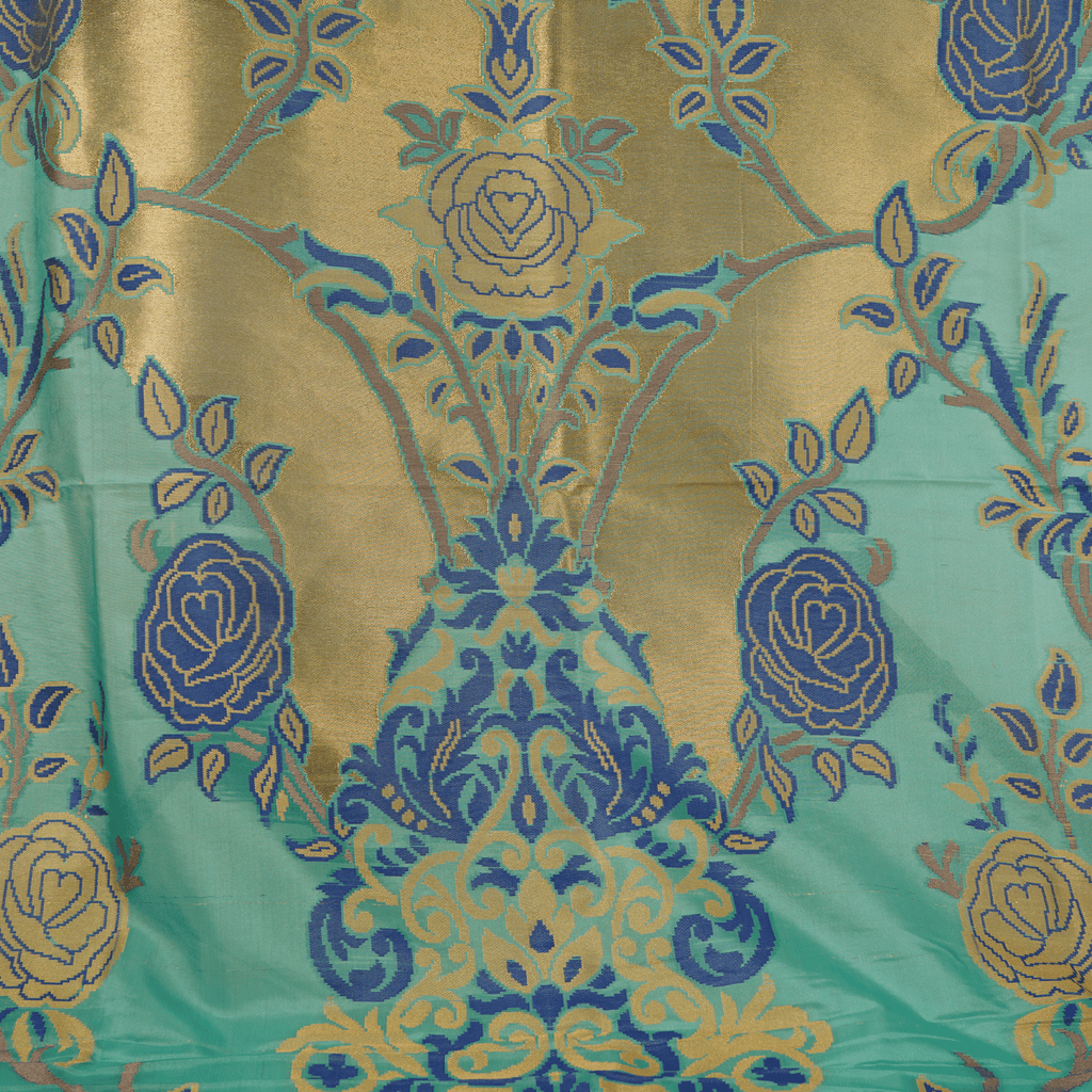 Naqsh-e-Shaahi – Kaani Silk Floral Shawl - Zahra Maham