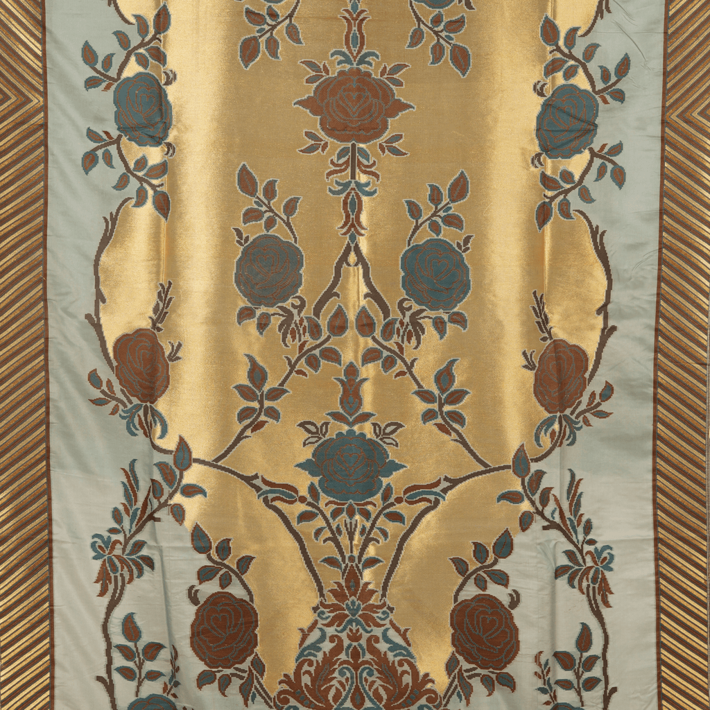 Naqsh-e-Shaahi – Kaani Silk Floral Shawl - Zahra Maham