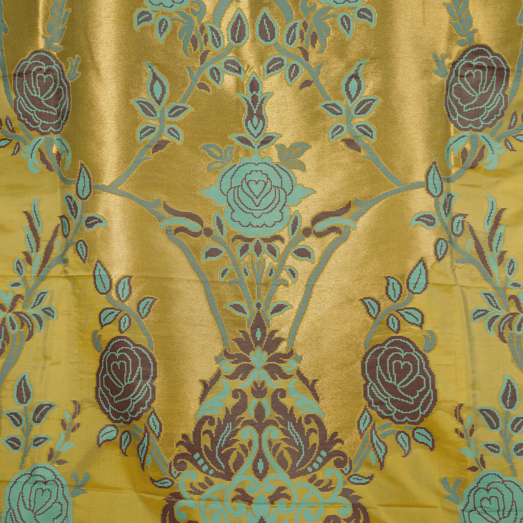 Naqsh-e-Shaahi – Kaani Silk Floral Shawl - Zahra Maham