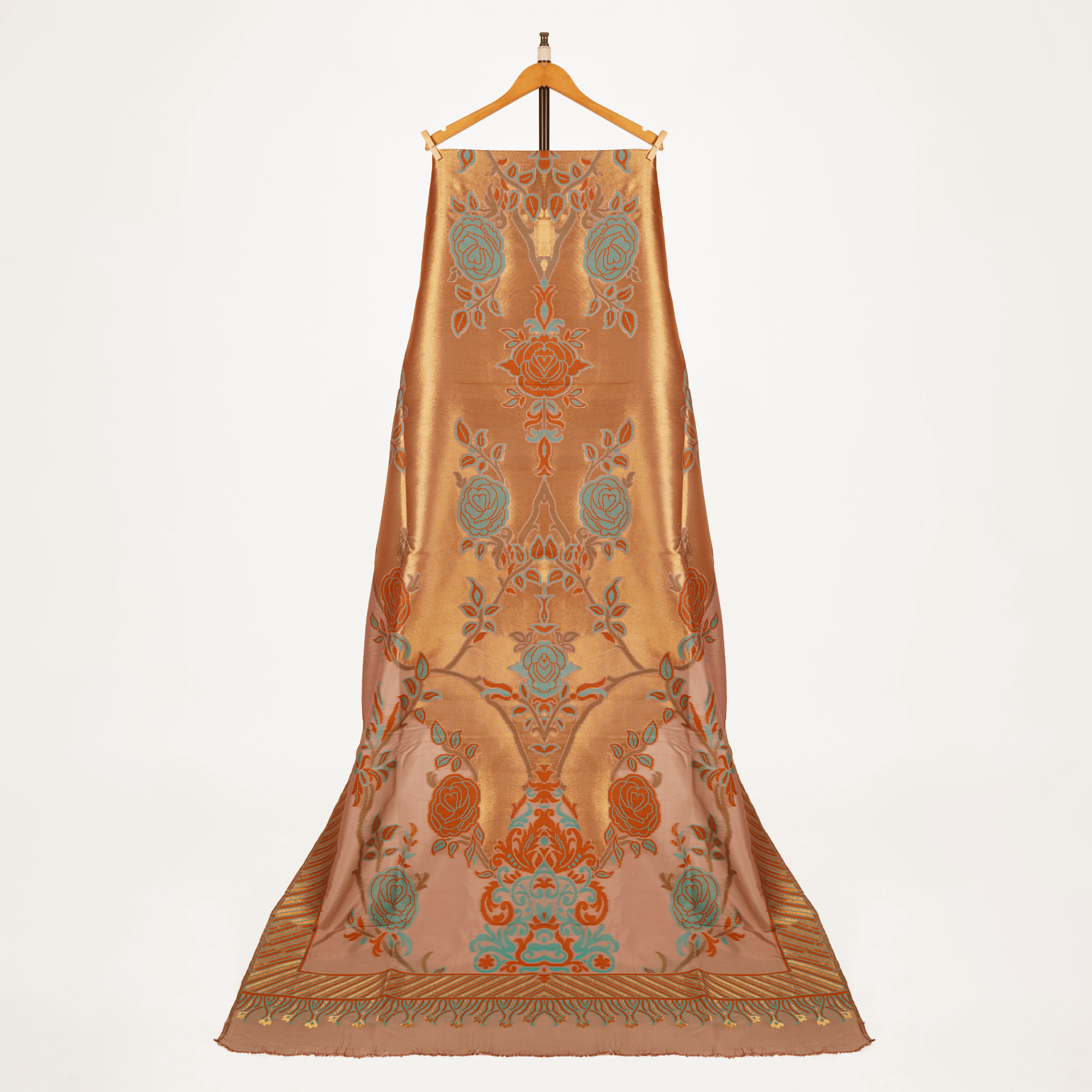Naqsh-e-Shaahi – Kaani Silk Floral Shawl - Zahra Maham