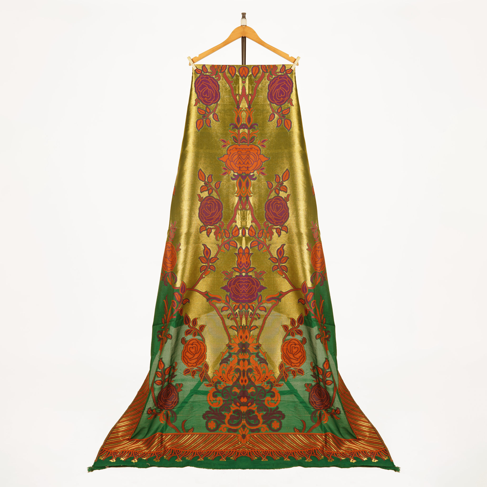 Naqsh-e-Shaahi – Kaani Silk Floral Shawl - Zahra Maham