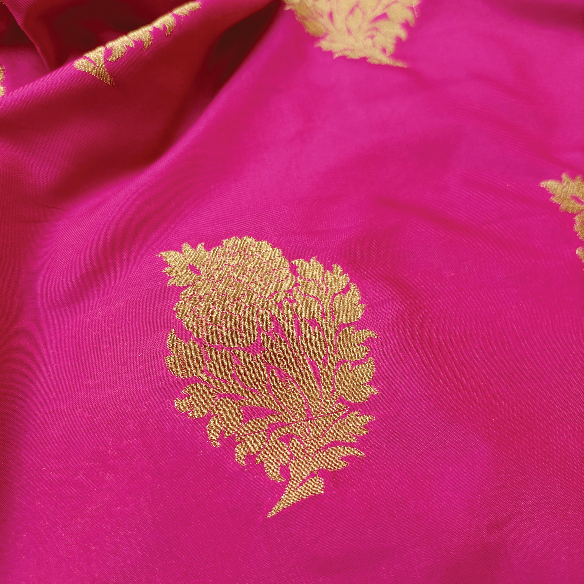 Naqshiya – Mughal Bunch - Zahra Maham