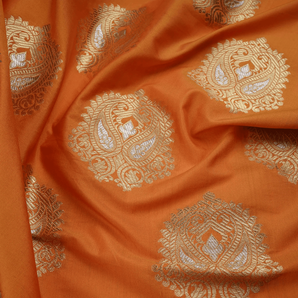 Nayab Gulshan – Blended Katan Silk with Bunch Pattern - Zahra Maham