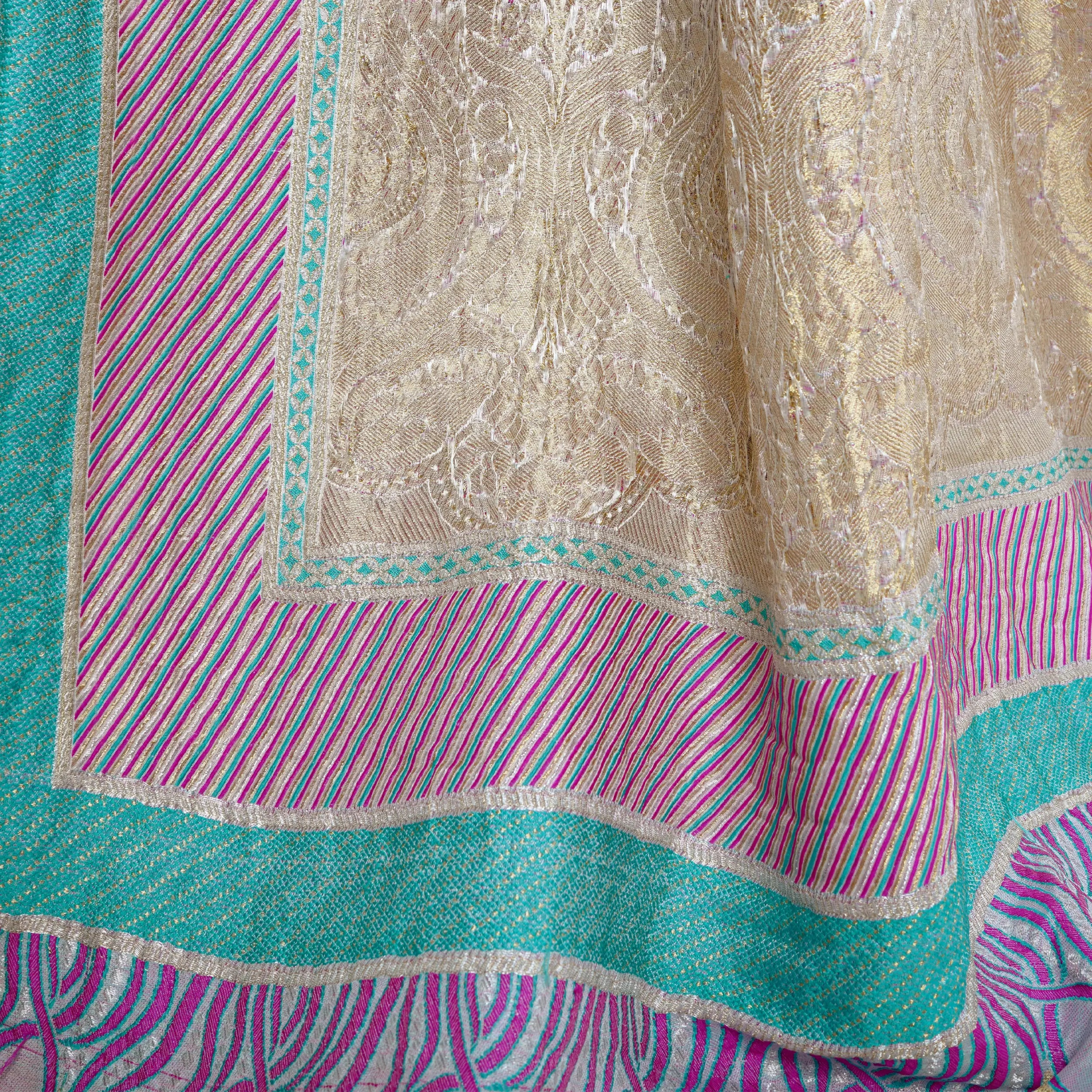 Naz – Pure Chiffon Floral Shawl - Zahra Maham