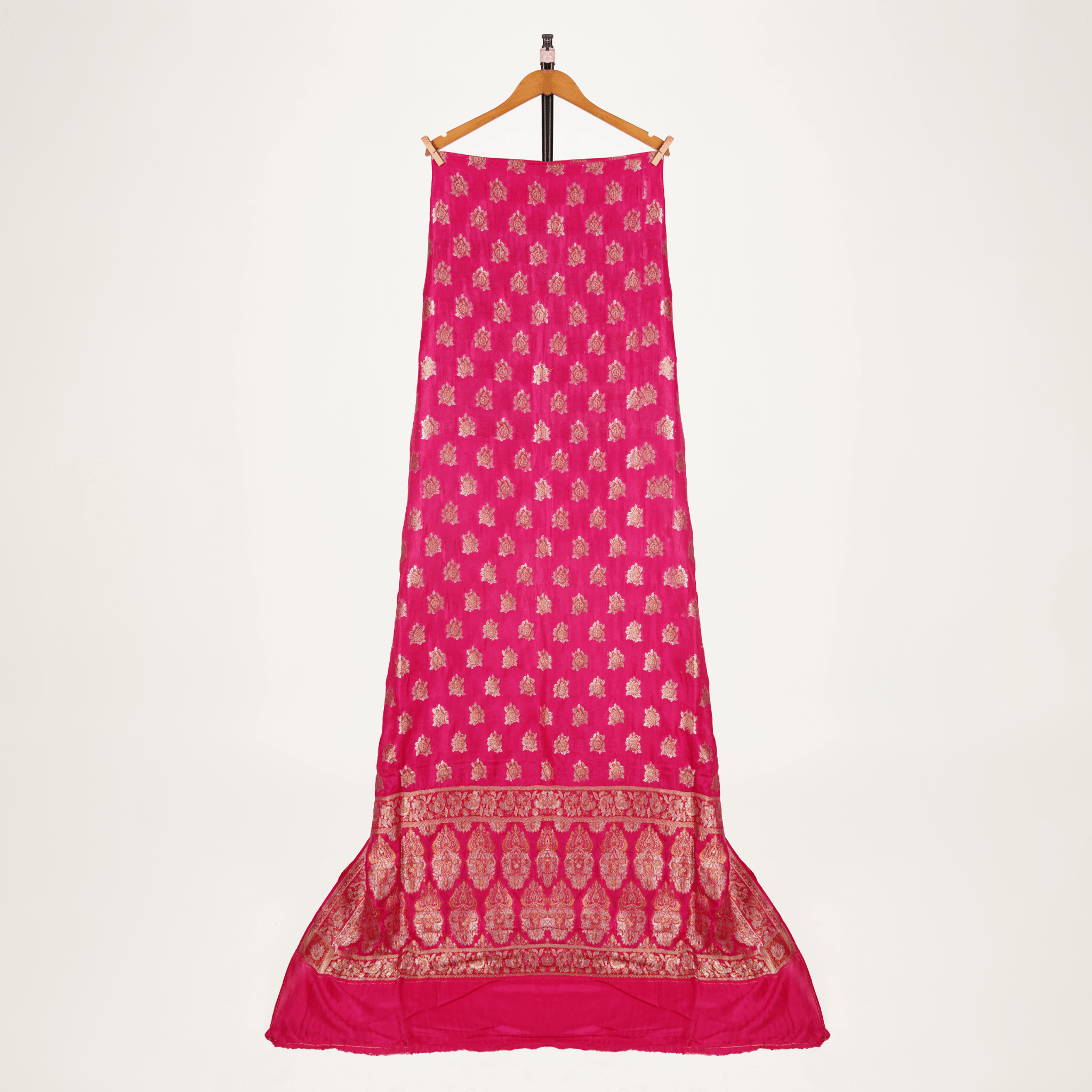 Nihal-e-Gul – Pure Katan Chiffon Floral Buti Shawl - Zahra Maham
