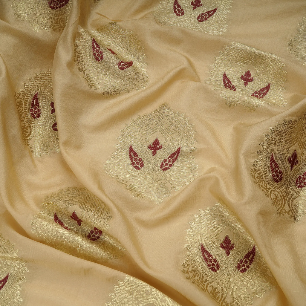 Nayab Gulshan – Blended Katan Silk with Bunch Pattern - Zahra Maham