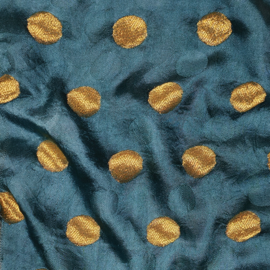 Daaira-e-Noor – Pure Katan Jamawar Satin with Circular Zari Motifs