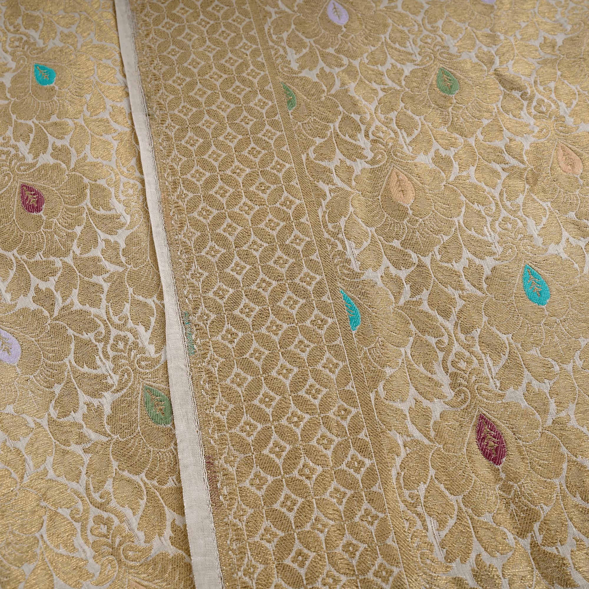 Noorain– Pure Masoori Atlas (Multi Floral) - Zahra Maham