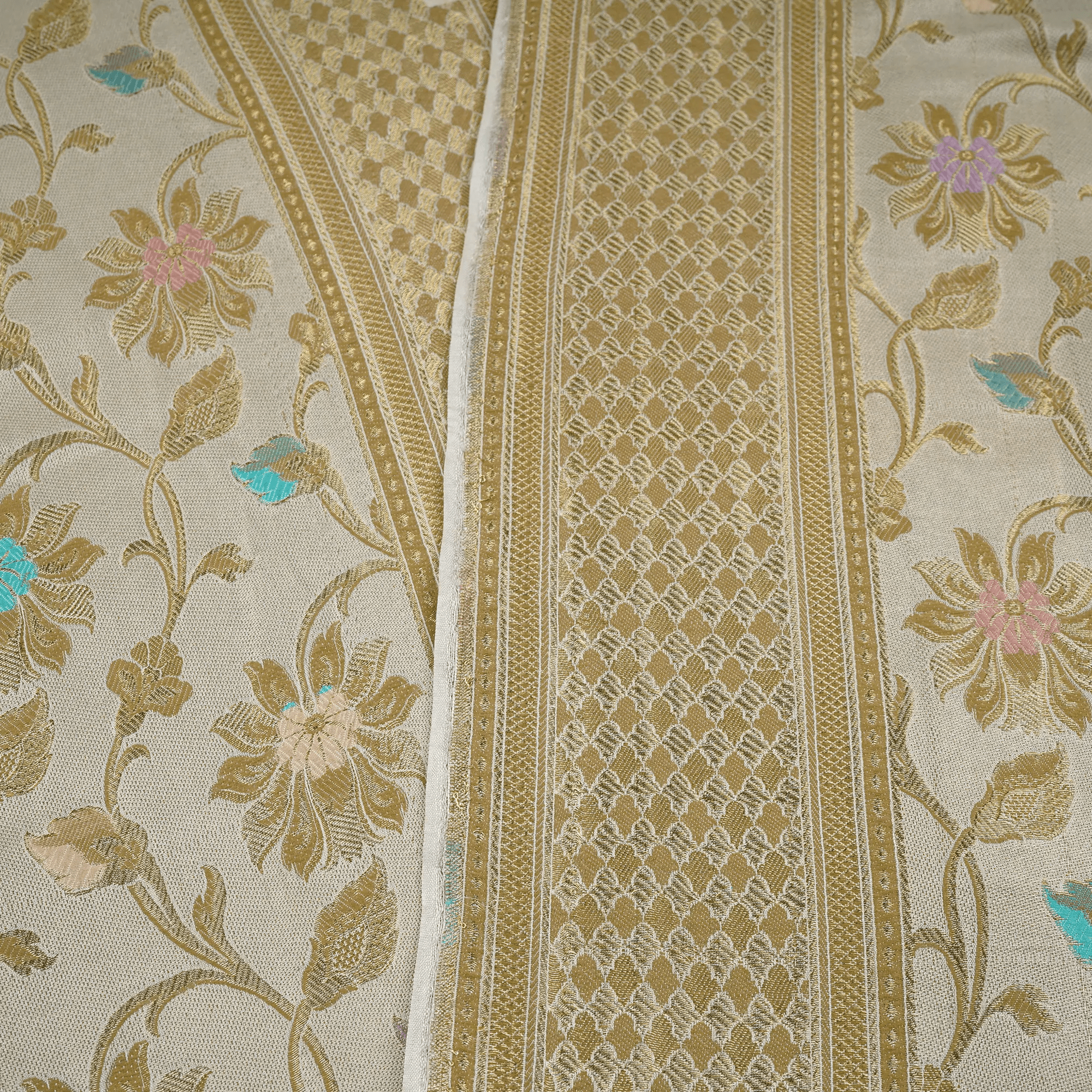 Noorzaib – Pure Masoori Atlas (Multi Floral) - Zahra Maham