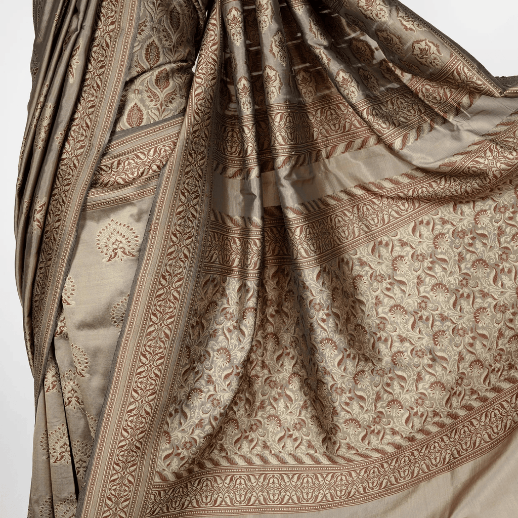 'Parizad' – Peacock Bunch & Pattern Border Saree - Zahra Maham