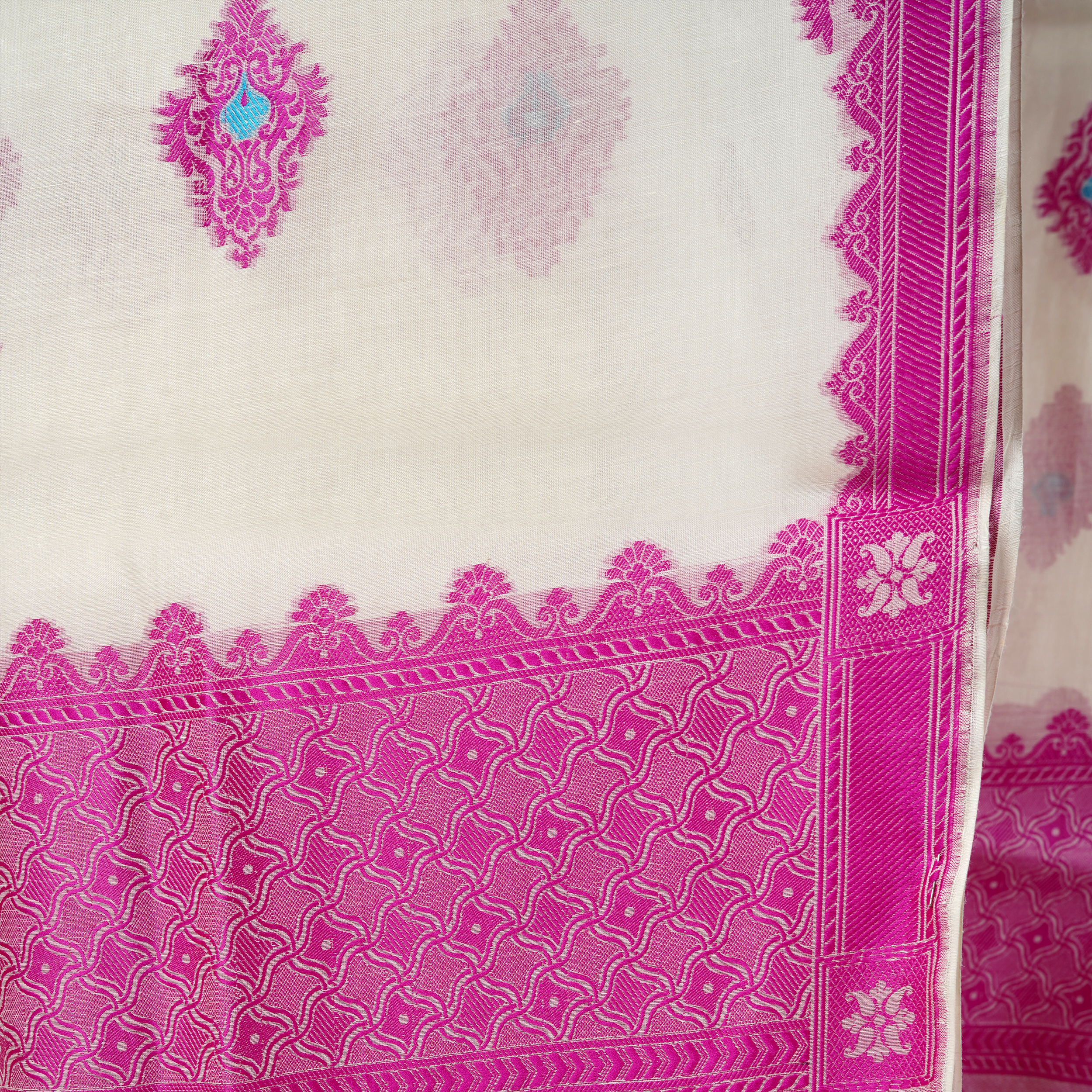 Manzil Pure Jamdani