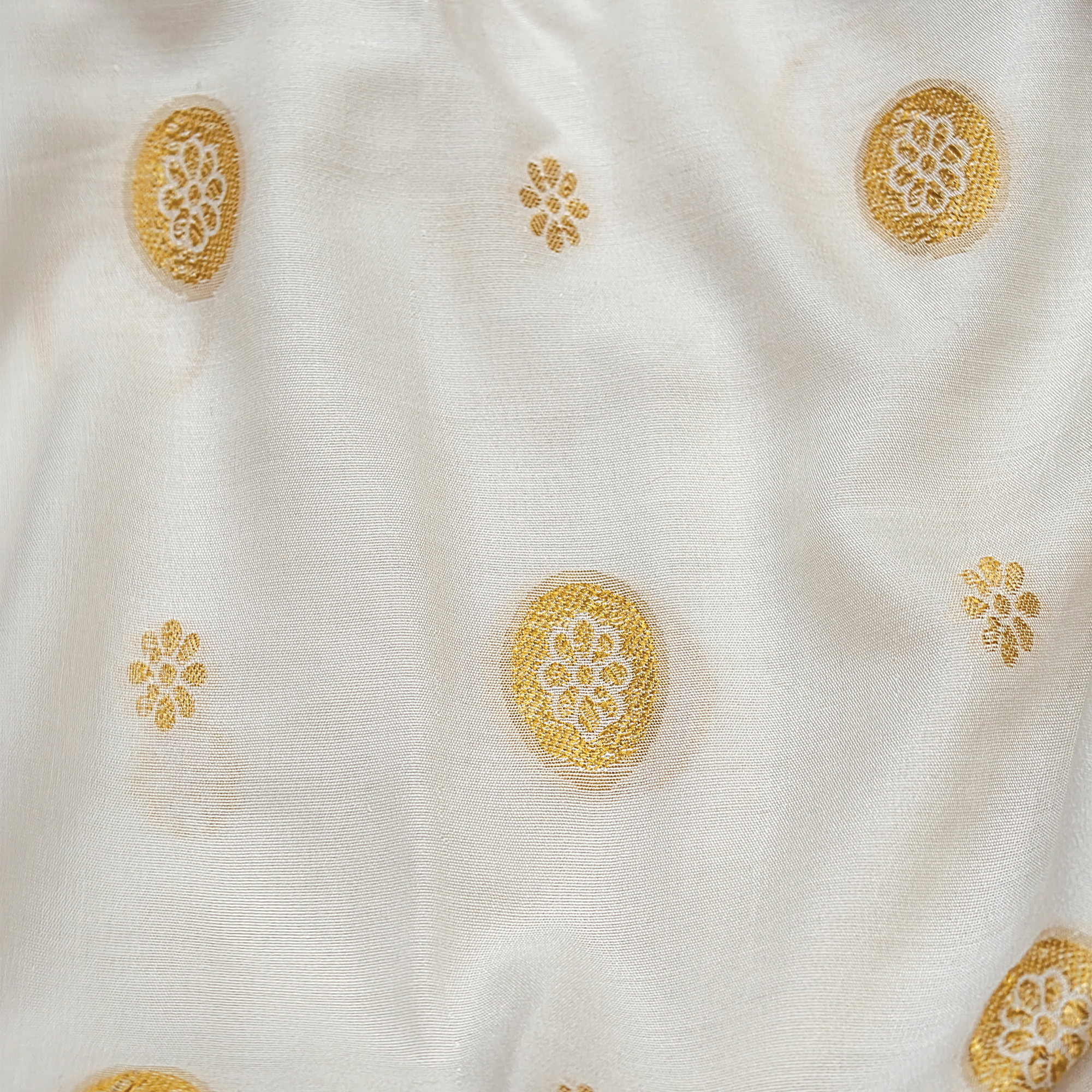 Safaid Chanda — Cotton Silk (4 Yards)