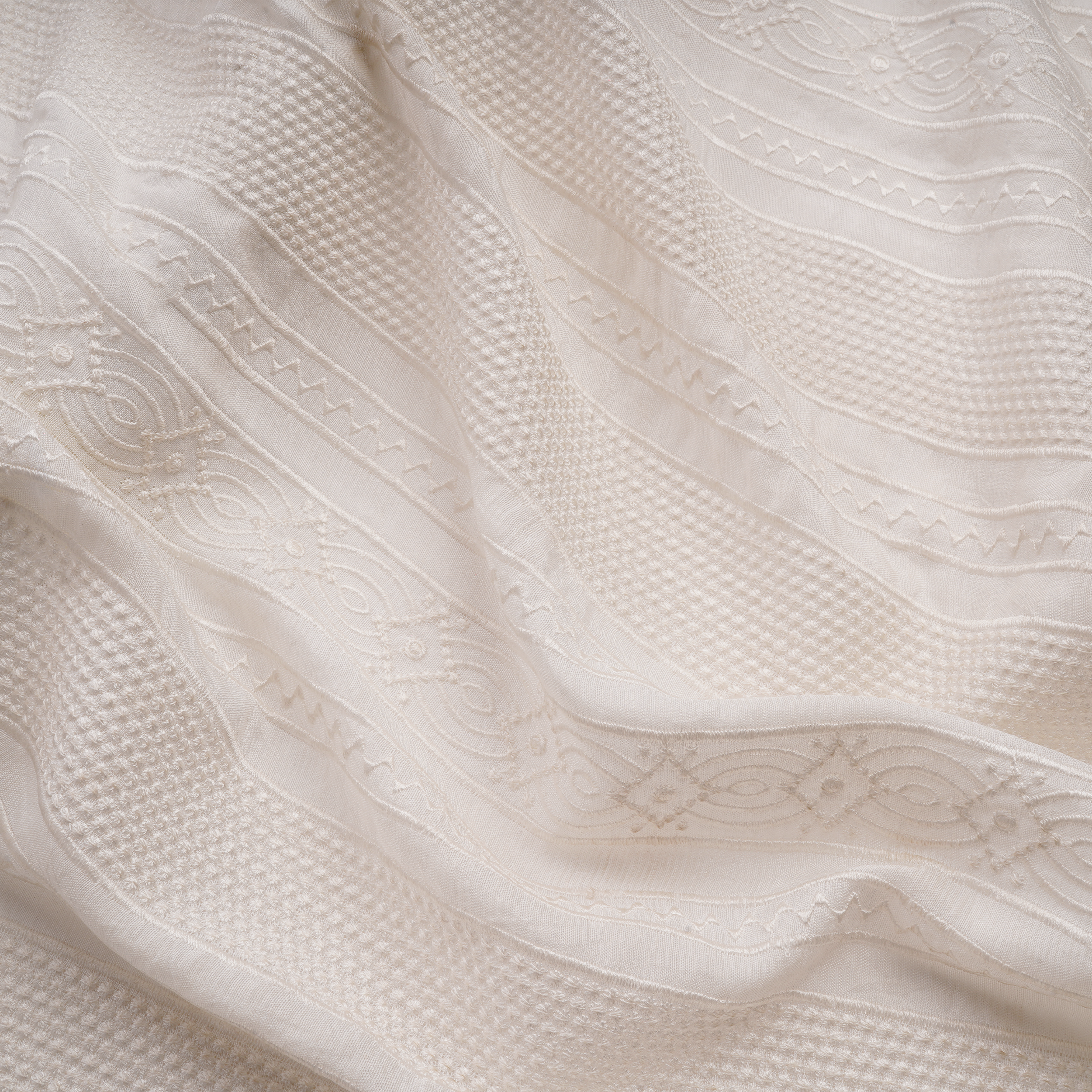 Kohsar – PK Raw Silk Fabric with Embroidery