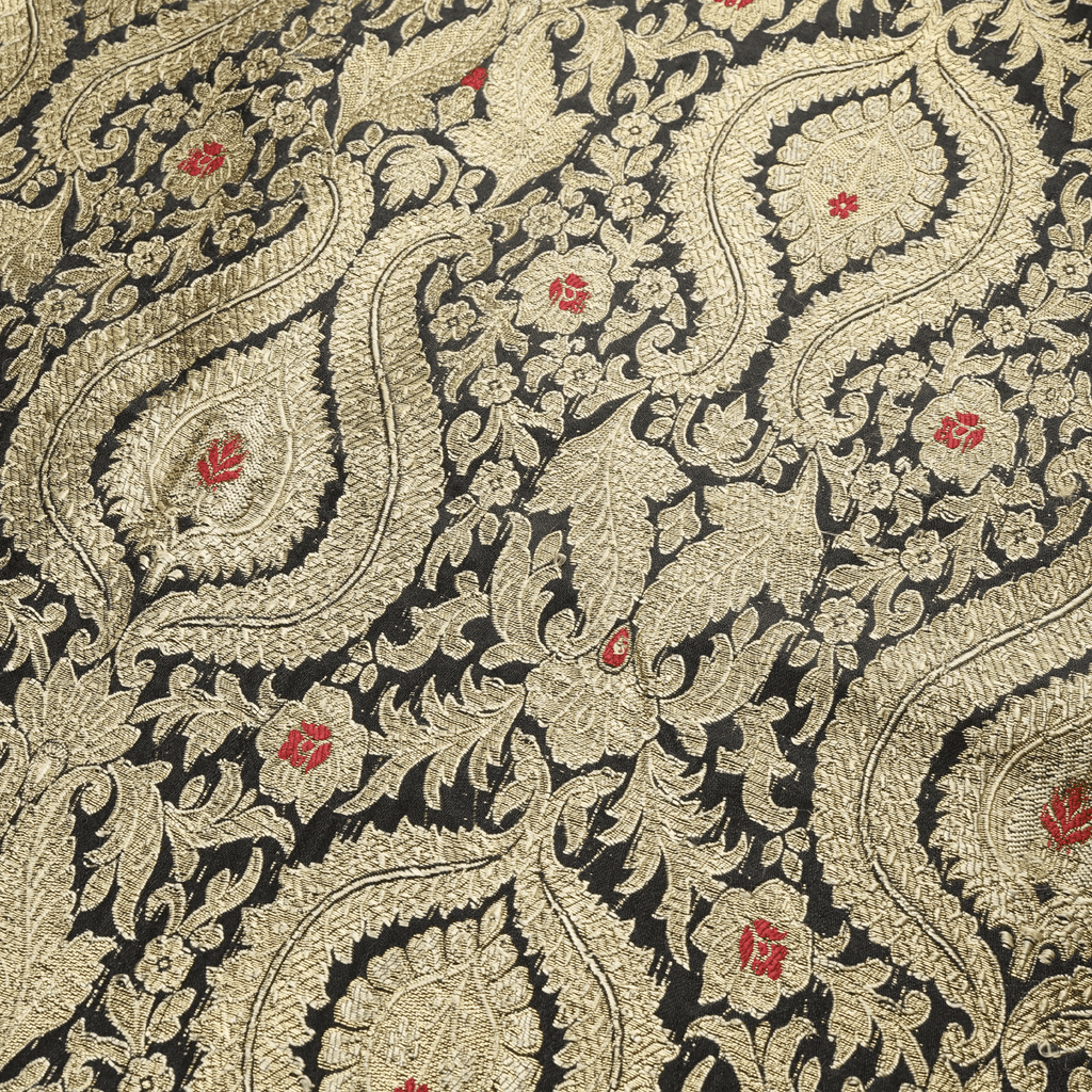 Rang-e-Mughal – Satin with 4-Color Weave & Mughal Pattern - Zahra Maham