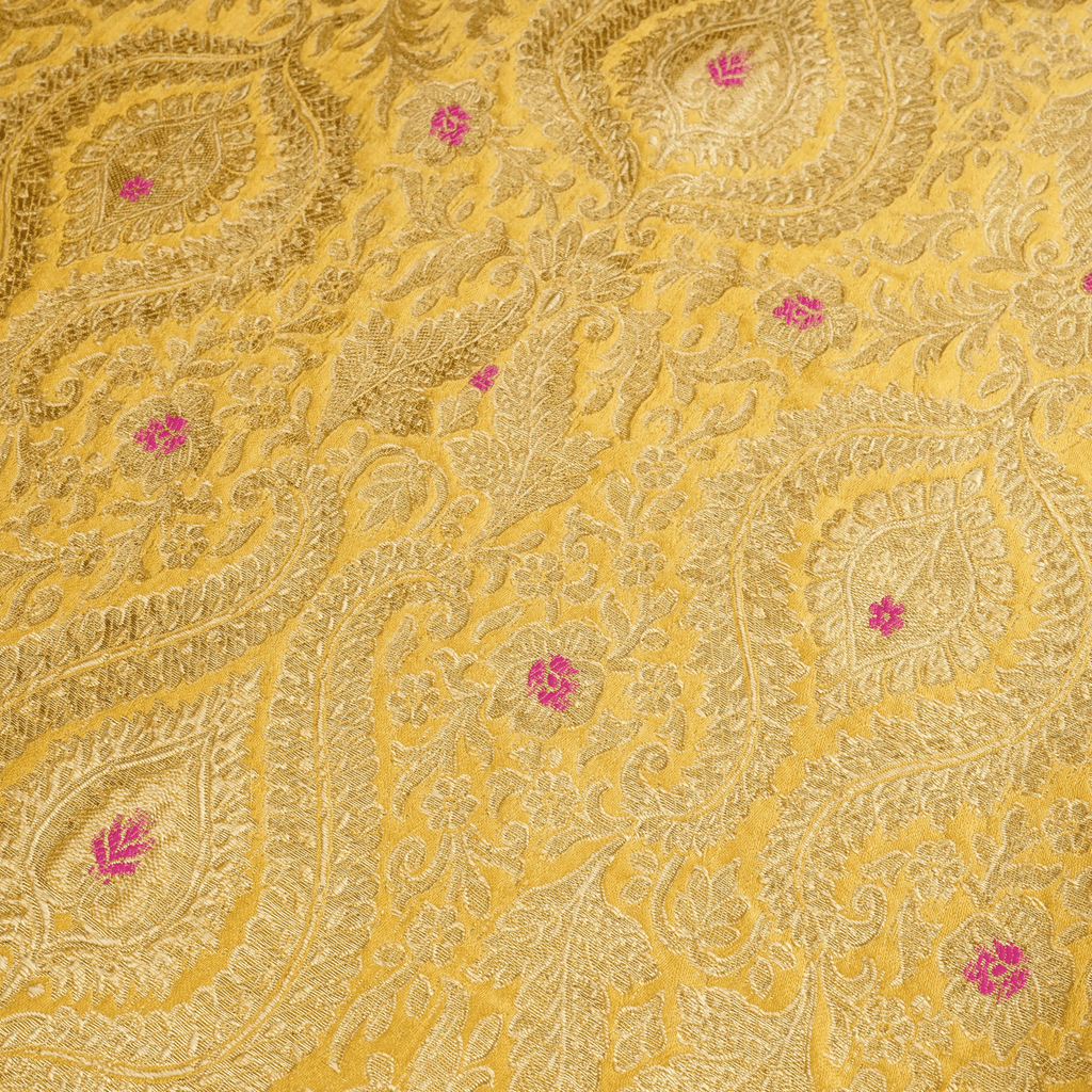 Rang-e-Mughal – Satin with 4-Color Weave & Mughal Pattern - Zahra Maham