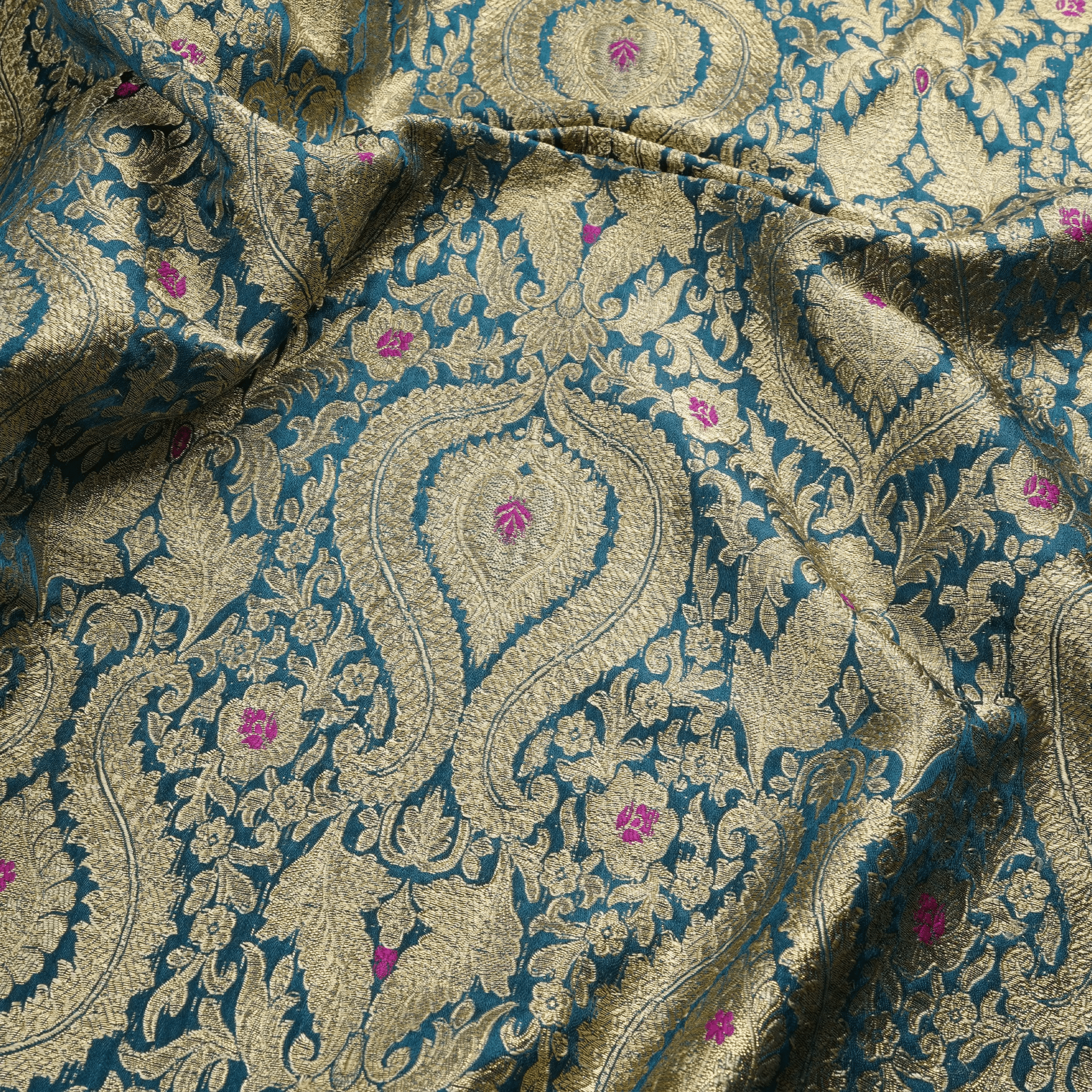 Rang-e-Mughal – Satin with 4-Color Weave & Mughal Pattern - Zahra Maham