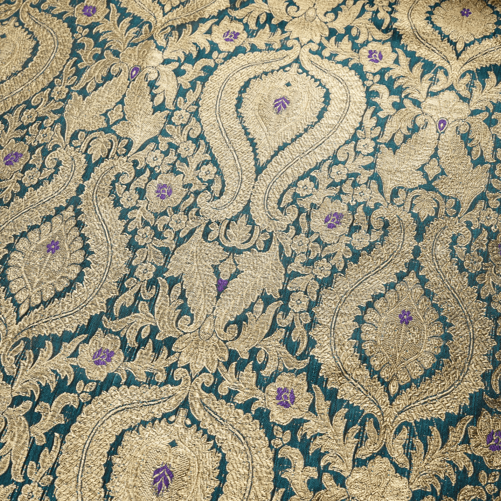 Rang-e-Mughal – Satin with 4-Color Weave & Mughal Pattern - Zahra Maham