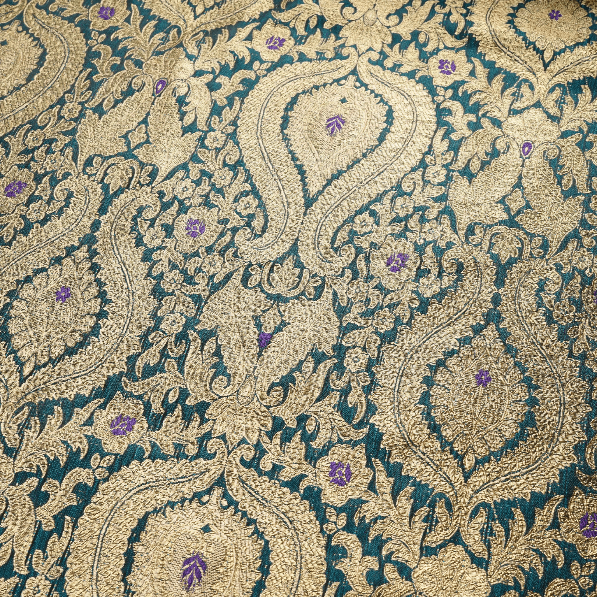 Rang-e-Mughal – Satin with 4-Color Weave & Mughal Pattern - Zahra Maham