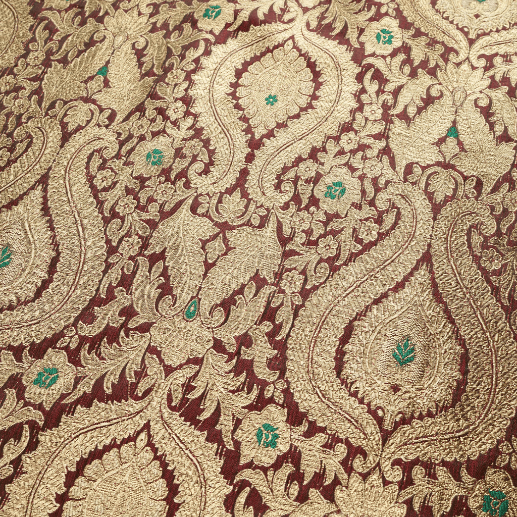 Rang-e-Mughal – Satin with 4-Color Weave & Mughal Pattern - Zahra Maham