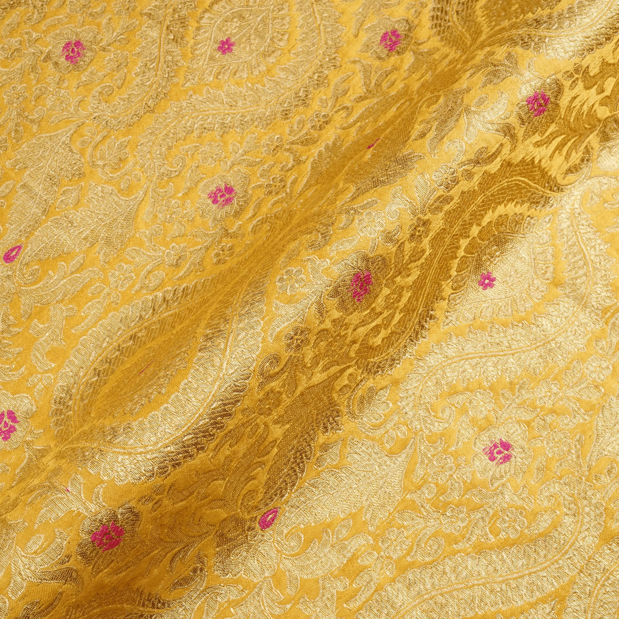Rang-e-Mughal – Satin with 4-Color Weave & Mughal Pattern - Zahra Maham