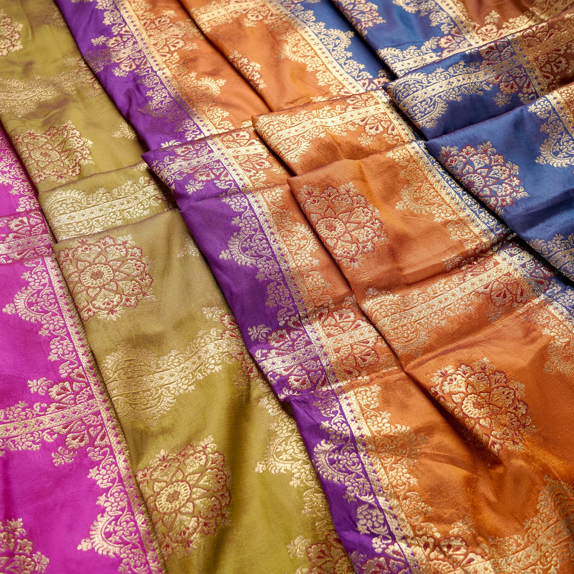 Rang-e-Zarah – Lightweight Katan with Floral Zari Work - Zahra Maham