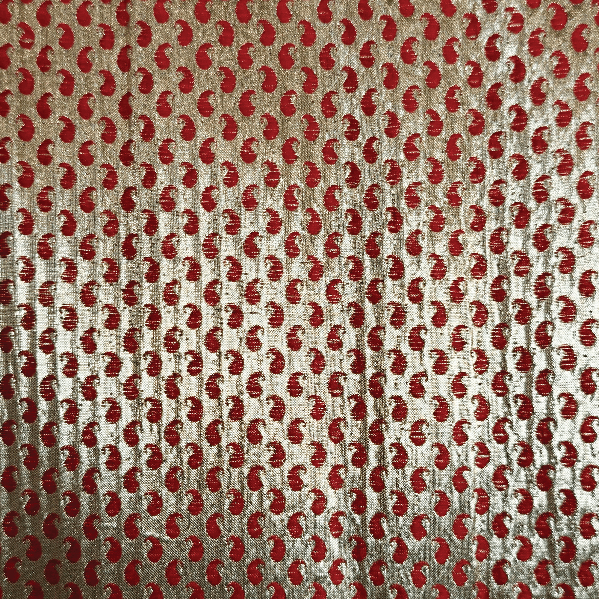 Resham-e-Benaras (Red) – Pure Indian Ghicha Silk - Zahra Maham