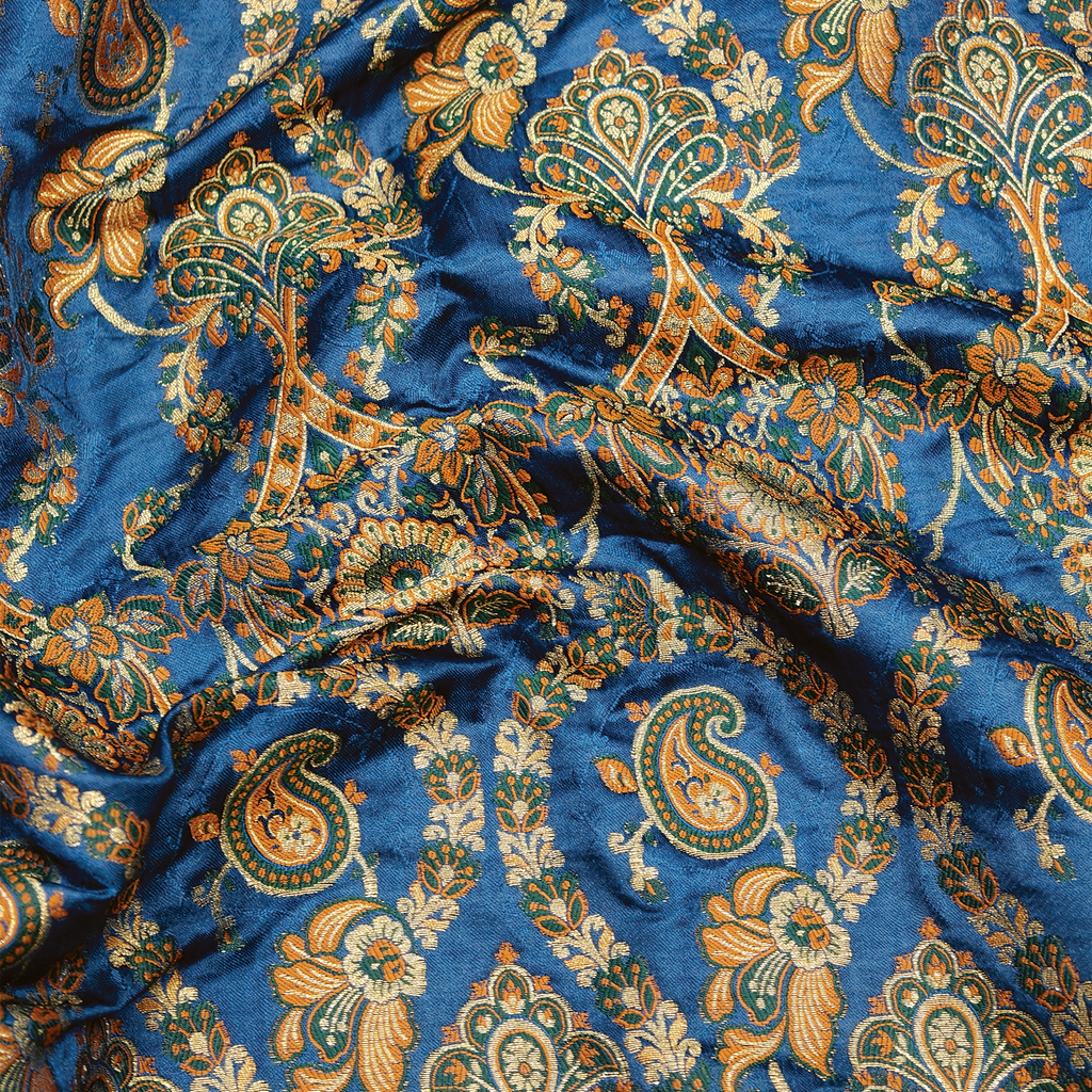Roshnaab – Satin Jamawar (Multi-Color Thread Weave) - Zahra Maham