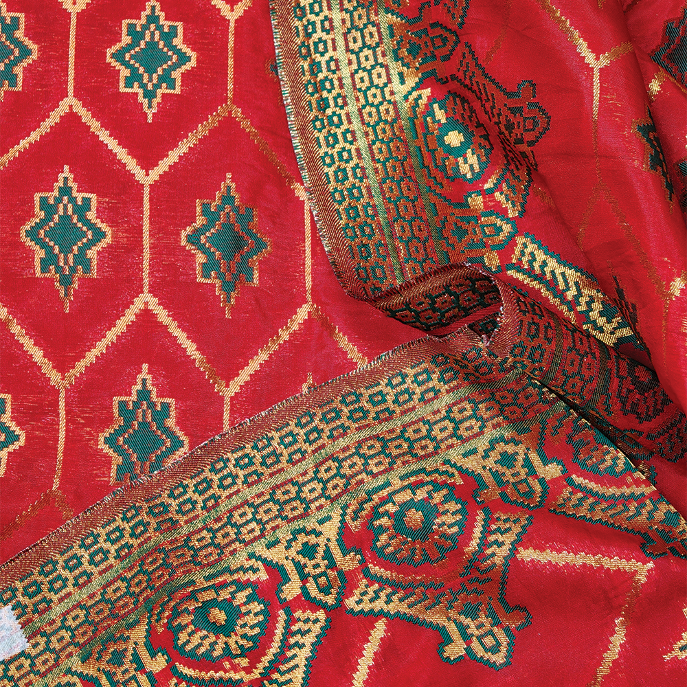 Rouge Étoile — Satin Tehra w/ Border - Zahra Maham