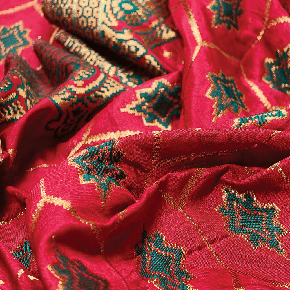 Rouge Étoile — Satin Tehra w/ Border - Zahra Maham