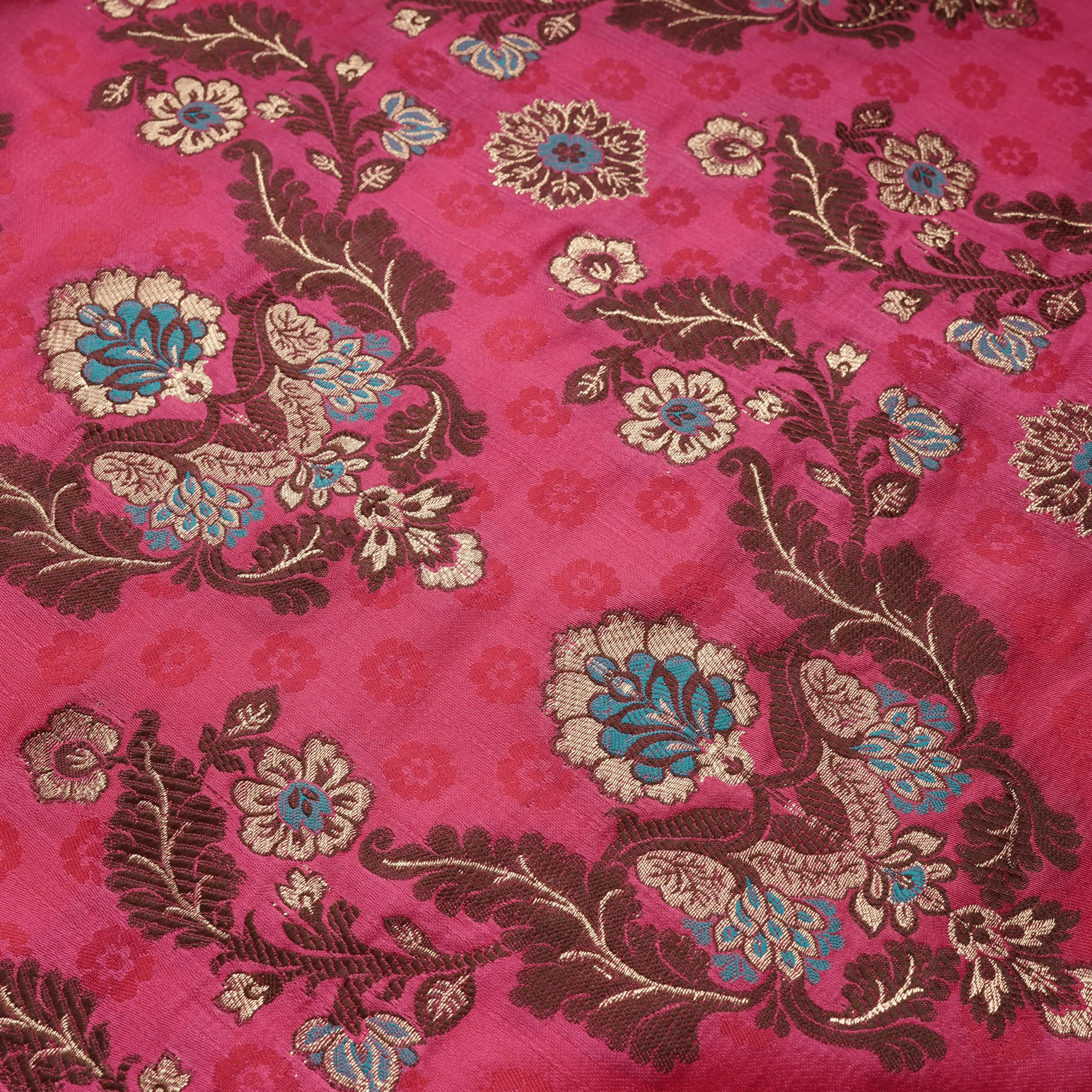 Shahnoor – Satin Jamawar Kamkhwab Fabric with Mughal Art - Zahra Maham