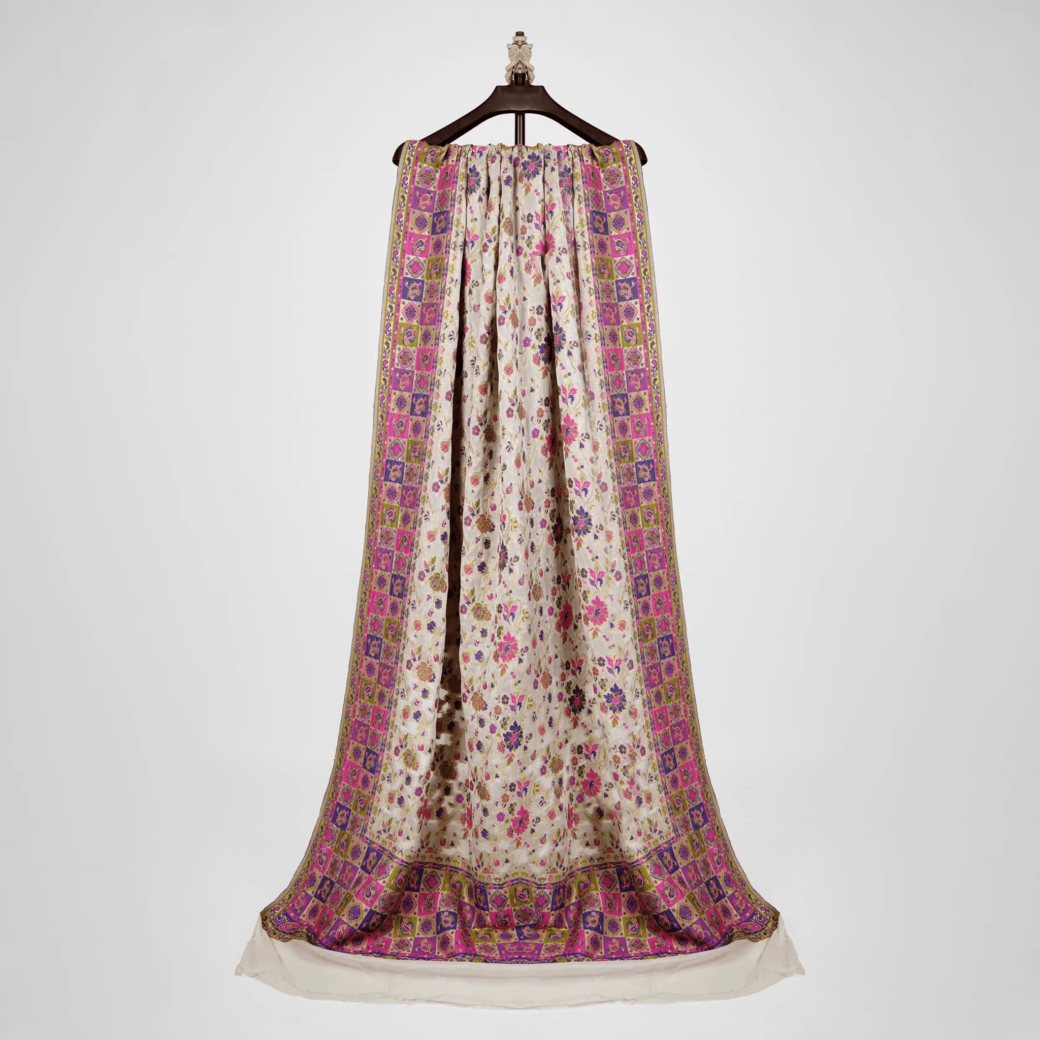 Shan-e-Burda – Kumkhwab Shahi Pure Chiffon Shawl - Zahra Maham