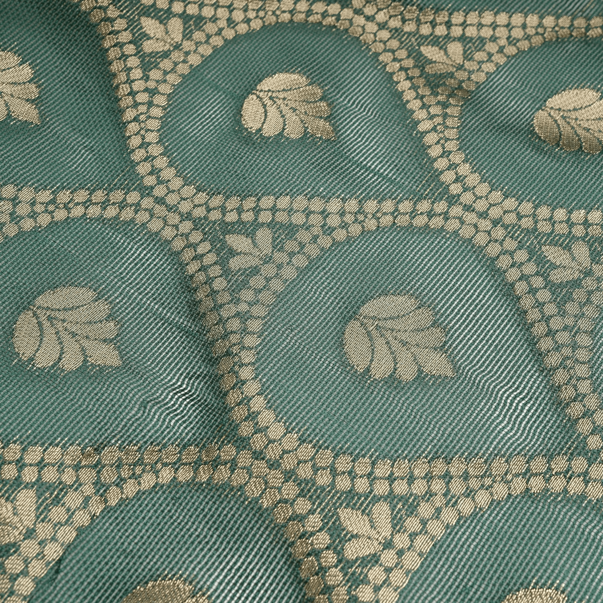 Shehnai – Loom Net Fabric with Golden Zari Bunch - Zahra Maham