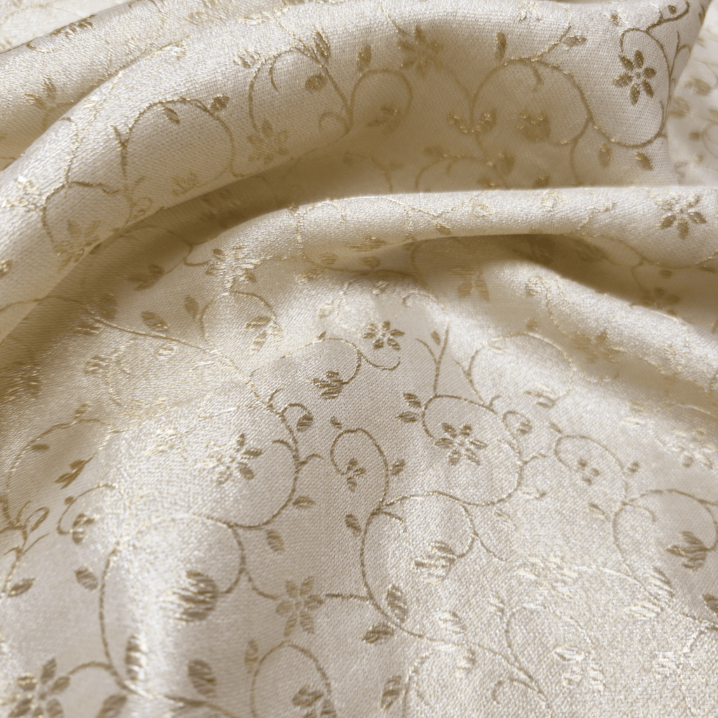 Shehnaz-e-Noor – Pure Mulberry Lama Silk Reversible Floral Weave - Zahra Maham