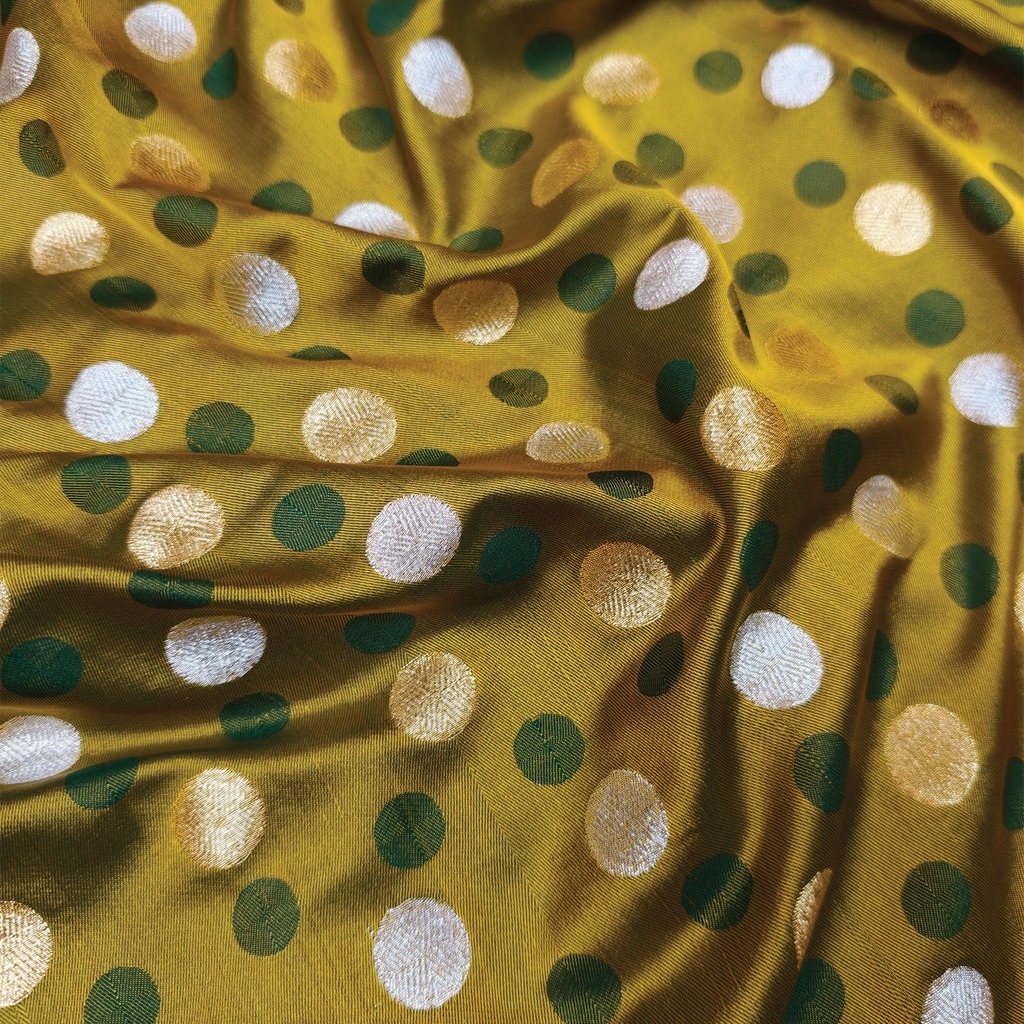 Sikra – Satin Jamawar Fabric with Circular Coin Motif (Golden & Silver Zari)