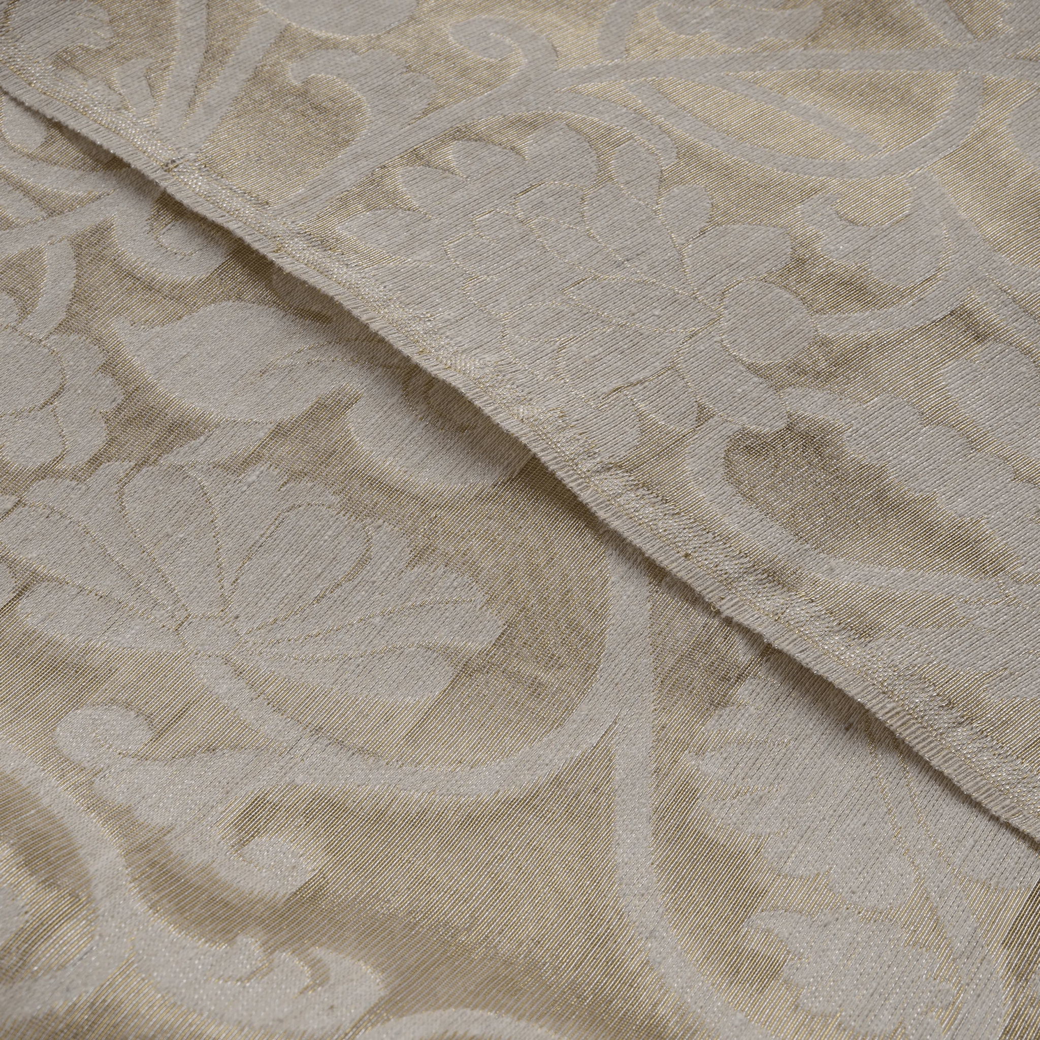 Sitara – Pure Tissue Karandi with Golden & Silver Zari - Zahra Maham