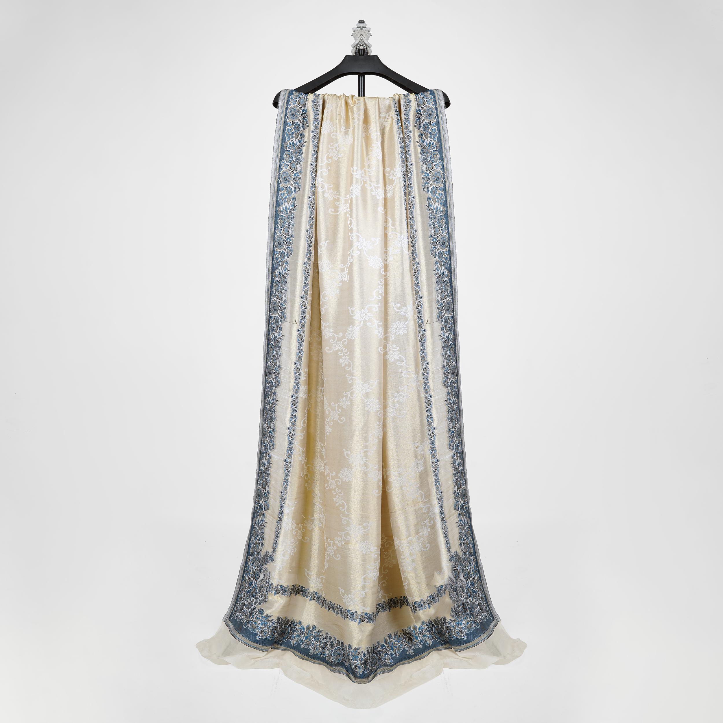 Naqsh - Pure Lame Dupatta