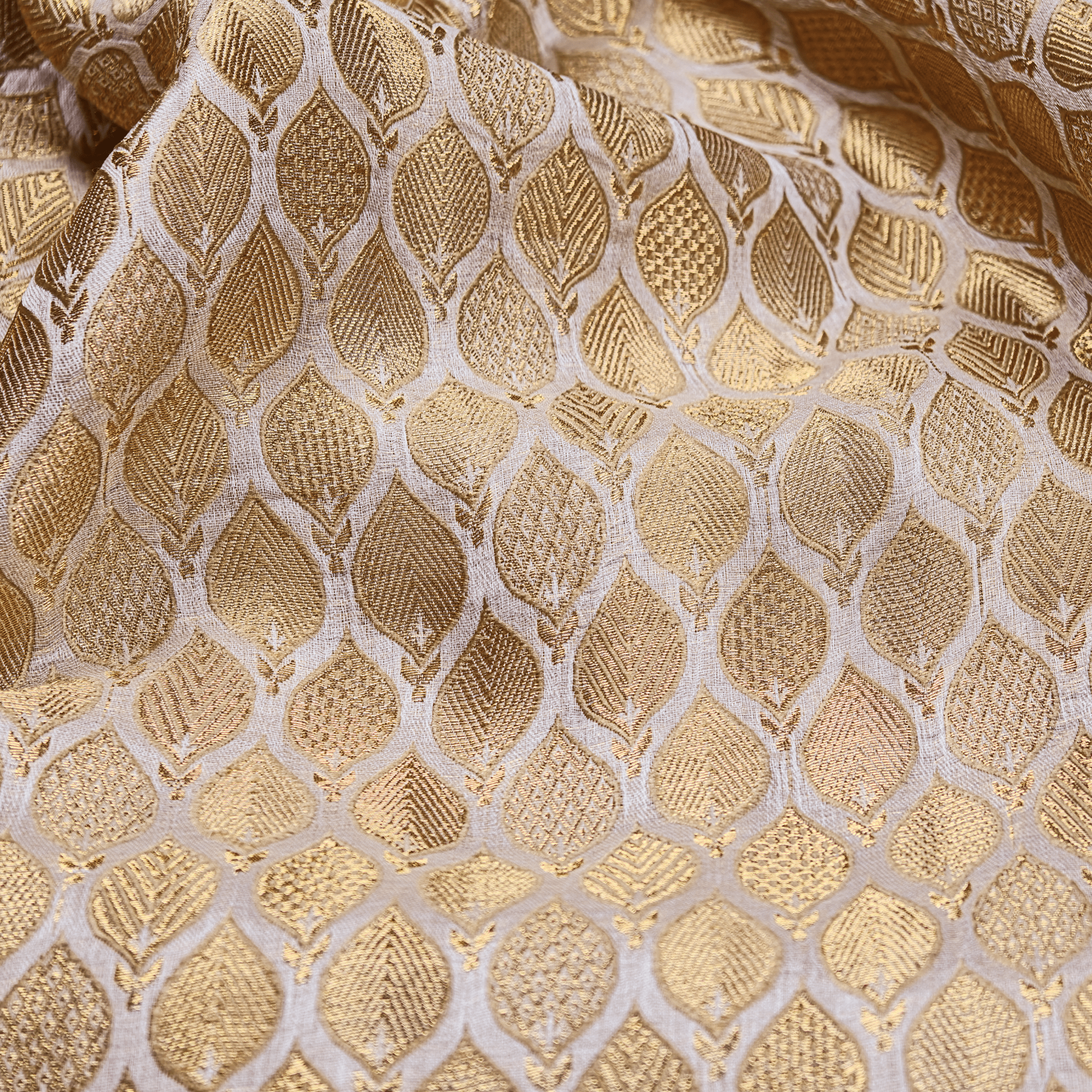 Taj Minara – Pure Katan Silk (Gold) - Zahra Maham