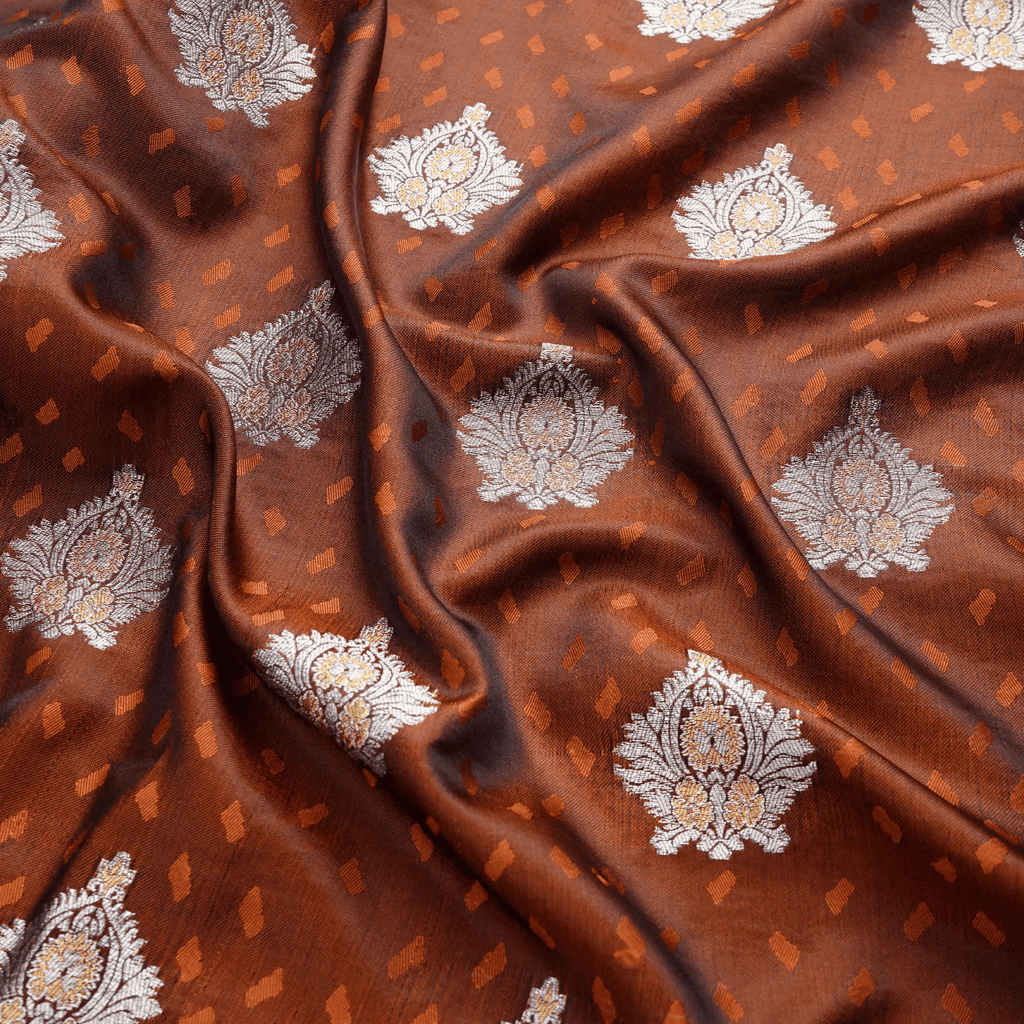 Tehreez – Self Jamawar Satin Tehra with Mughal Bunch - Zahra Maham